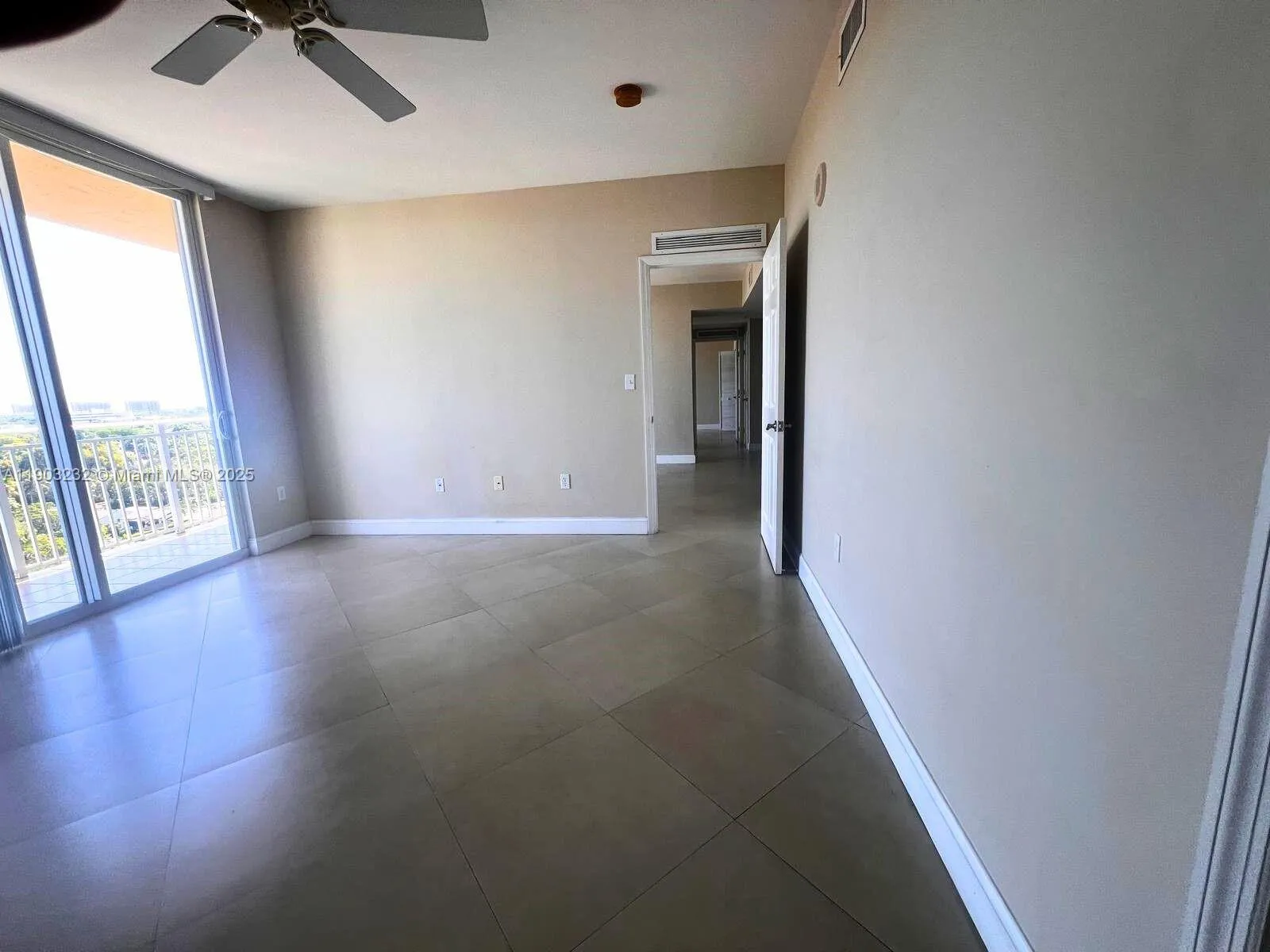 2425 Sw 27th Ave 1004, Miami, Florida 33145, Miami, Florida 33145, 2 Bedrooms Bedrooms, ,2 BathroomsBathrooms,Residential Lease,For Rent,2425 Sw 27th Ave 1004, Miami, Florida 33145,A11903232