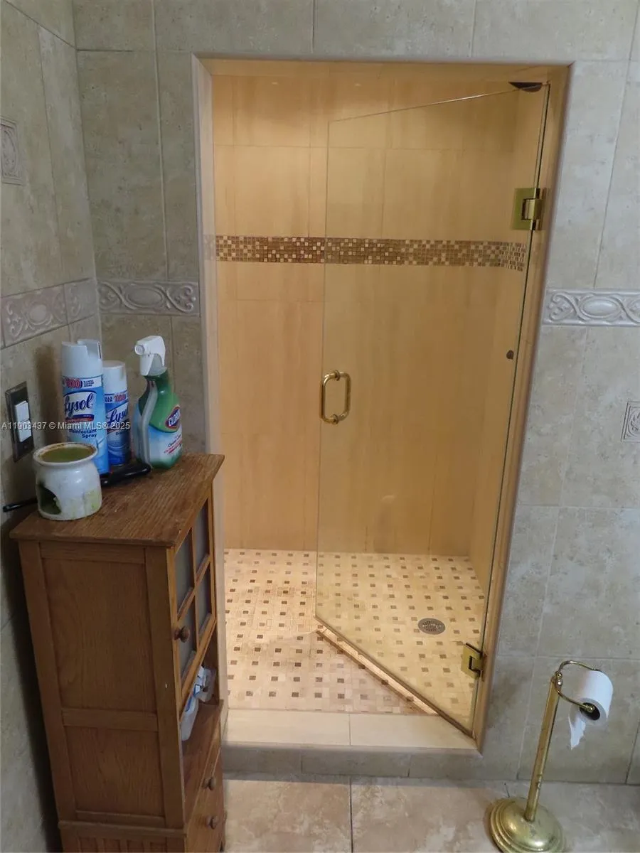 6390 Nw 97th Ave 10, Doral, Florida 33178, Doral, Florida 33178, ,Commercial Lease,For Rent,6390 Nw 97th Ave 10, Doral, Florida 33178,A11903437