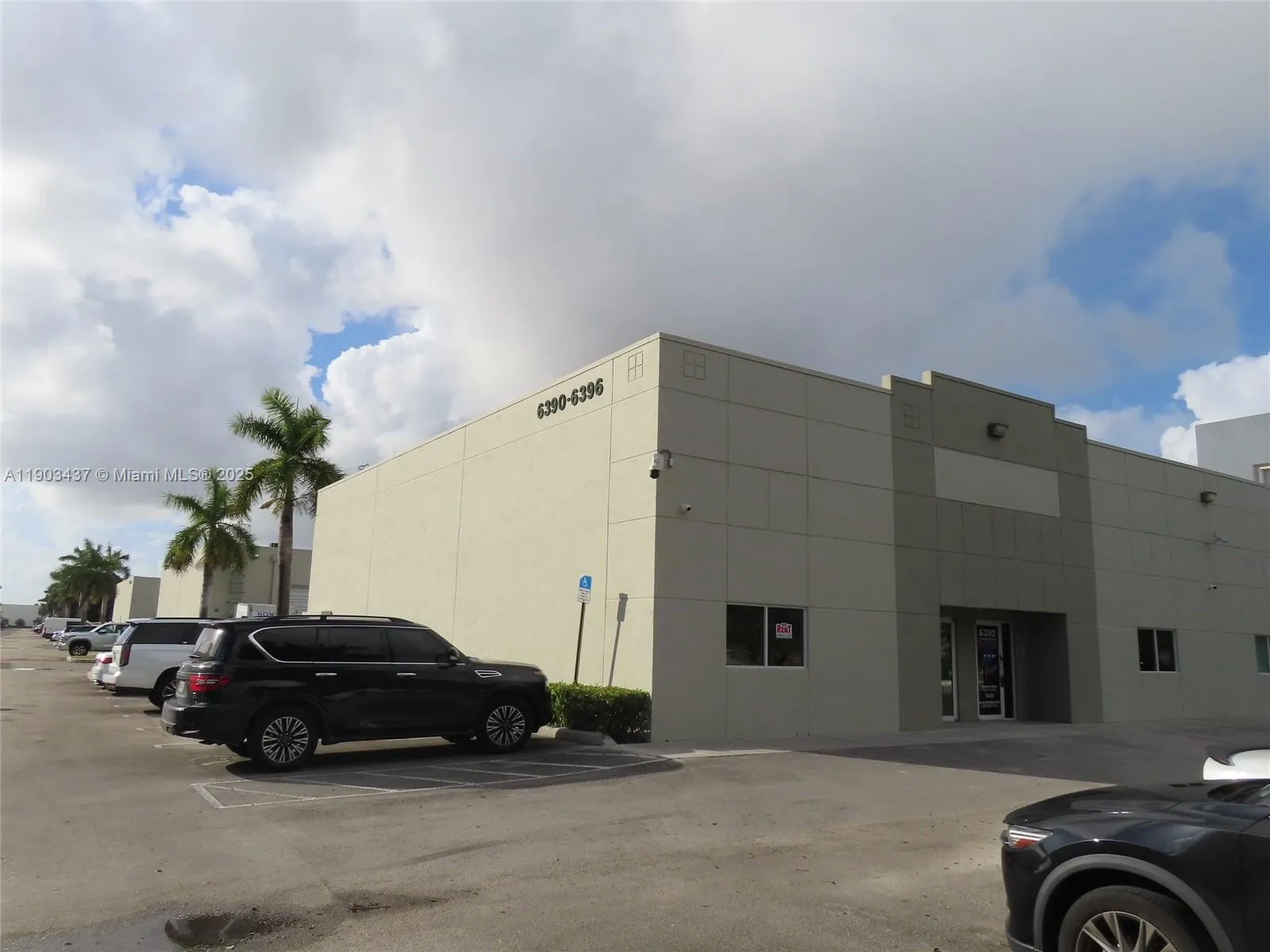 6390 Nw 97th Ave 10, Doral, Florida 33178, Doral, Florida 33178, ,Commercial Lease,For Rent,6390 Nw 97th Ave 10, Doral, Florida 33178,A11903437