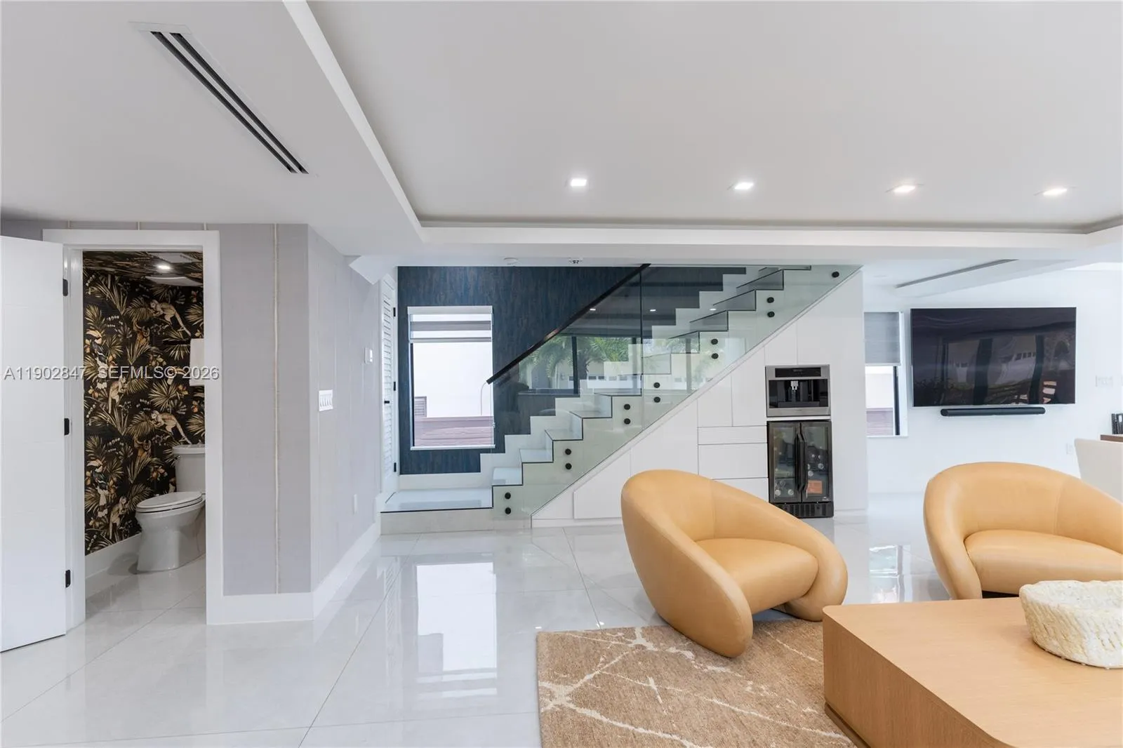 5601 N Ocean Dr, Hollywood, Florida 33019, Hollywood, Florida 33019, 5 Bedrooms Bedrooms, ,3 BathroomsBathrooms,Residential,For Sale,5601 N Ocean Dr, Hollywood, Florida 33019,A11902847