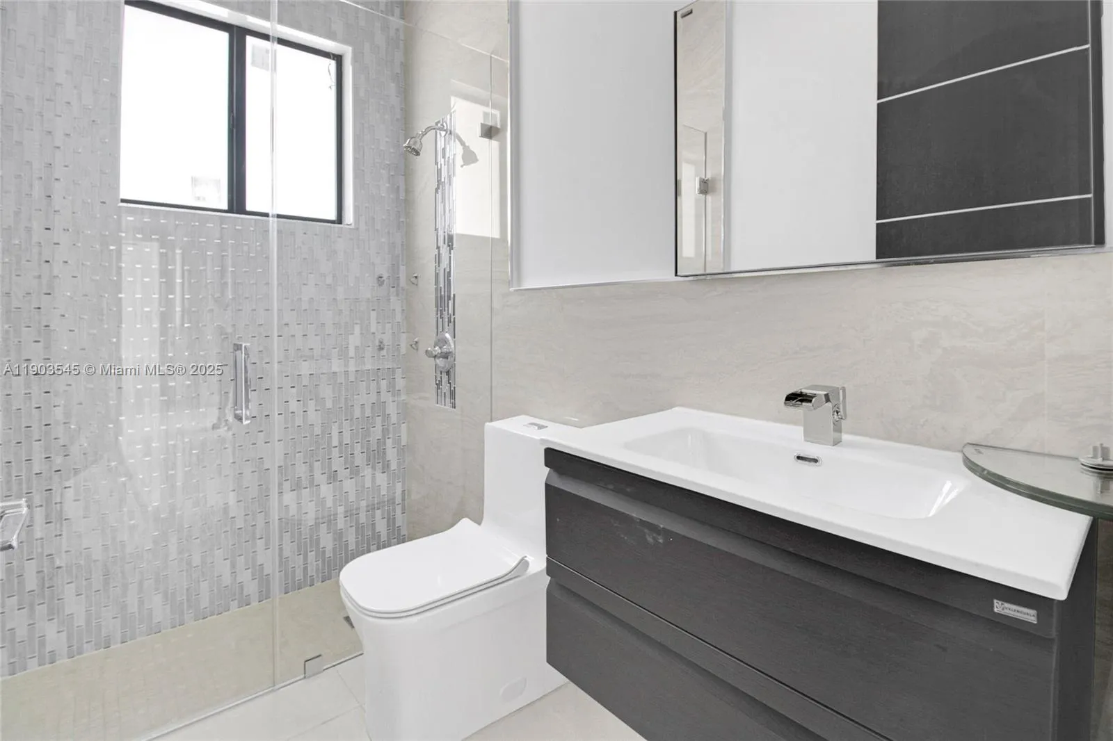 12890 Nw 2nd St, Miami, Florida 33182, Miami, Florida 33182, 7 Bedrooms Bedrooms, ,5 BathroomsBathrooms,Residential,For Sale,12890 Nw 2nd St, Miami, Florida 33182,A11903545