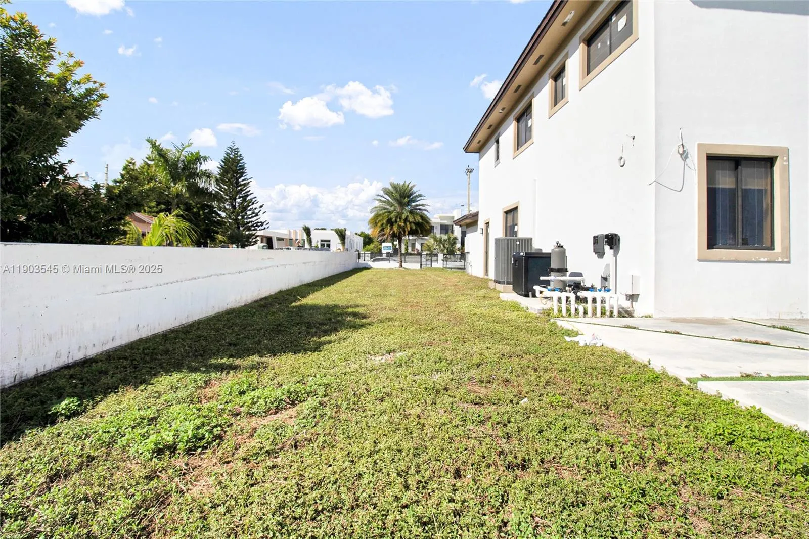 12890 Nw 2nd St, Miami, Florida 33182, Miami, Florida 33182, 7 Bedrooms Bedrooms, ,5 BathroomsBathrooms,Residential,For Sale,12890 Nw 2nd St, Miami, Florida 33182,A11903545
