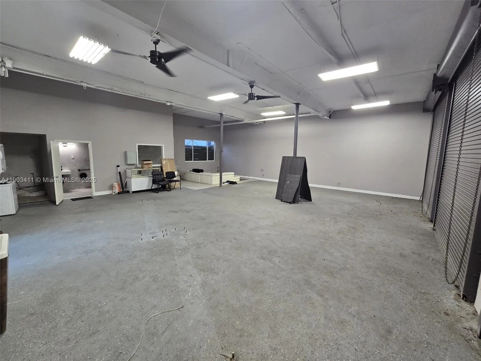 1128 N Federal Hwy Unit 2, Hollywood, Florida 3302, Hollywood, Florida 33020, ,Commercial Lease,For Rent,1128 N Federal Hwy Unit 2, Hollywood, Florida 3302,A11903411