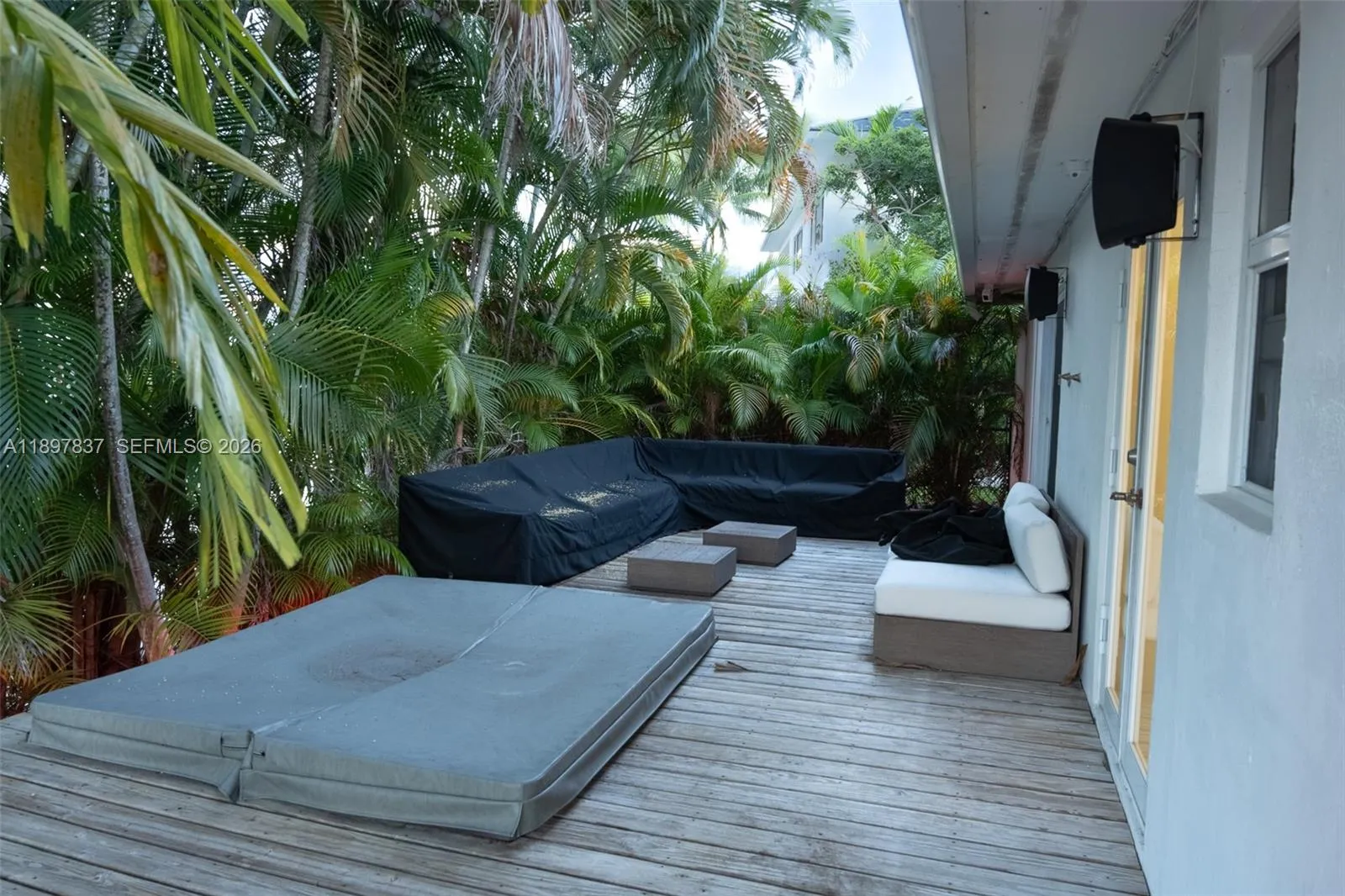 1321 Tangelo Isle, Fort Lauderdale, Florida 33315, Fort Lauderdale, Florida 33315, 3 Bedrooms Bedrooms, ,3 BathroomsBathrooms,Residential,For Sale,1321 Tangelo Isle, Fort Lauderdale, Florida 33315,A11897837