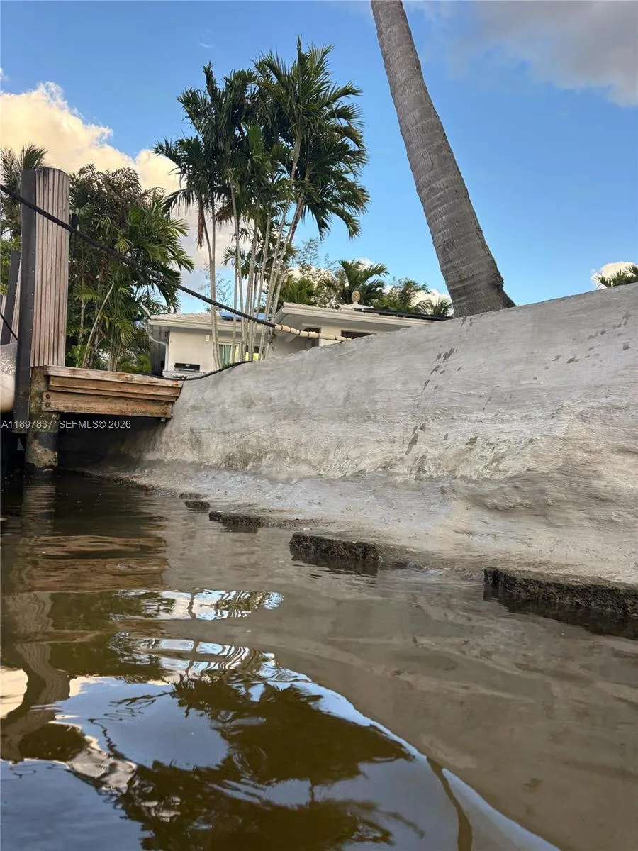 1321 Tangelo Isle, Fort Lauderdale, Florida 33315, Fort Lauderdale, Florida 33315, 3 Bedrooms Bedrooms, ,3 BathroomsBathrooms,Residential,For Sale,1321 Tangelo Isle, Fort Lauderdale, Florida 33315,A11897837