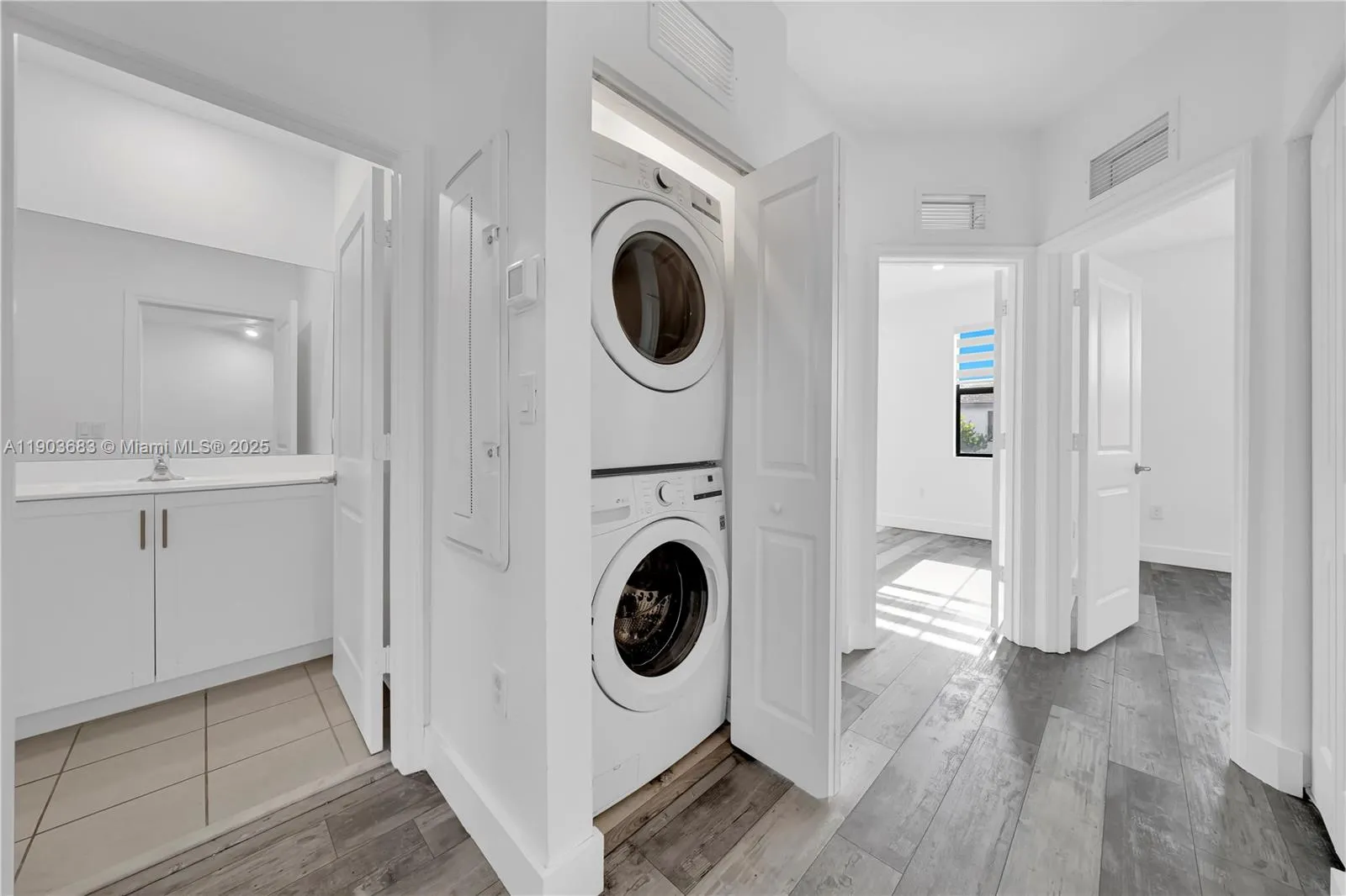 18320 Sw 148th Rd, Miami, Florida 33187, Miami, Florida 33187, 3 Bedrooms Bedrooms, ,2 BathroomsBathrooms,Residential,For Sale,18320 Sw 148th Rd, Miami, Florida 33187,A11903683