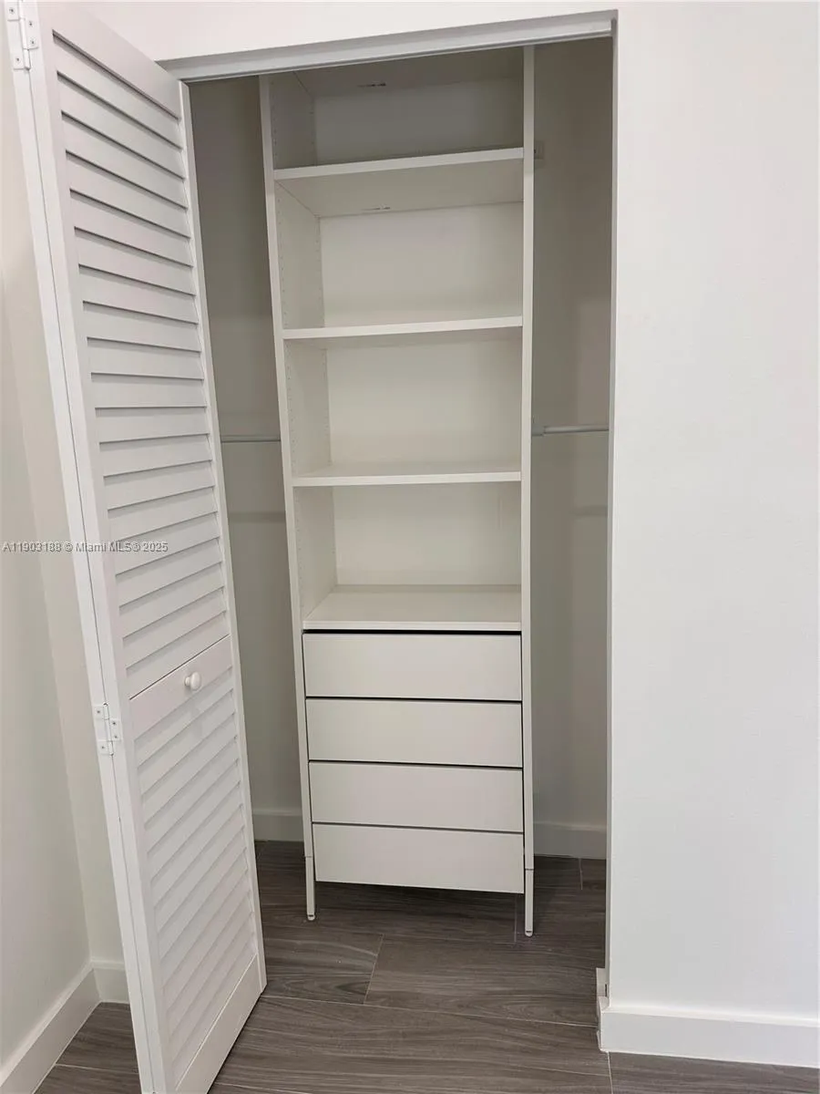 7705 Sw 86th St B-315, Miami, Florida 33143, Miami, Florida 33143, 2 Bedrooms Bedrooms, ,2 BathroomsBathrooms,Residential,For Sale,7705 Sw 86th St B-315, Miami, Florida 33143,A11903188
