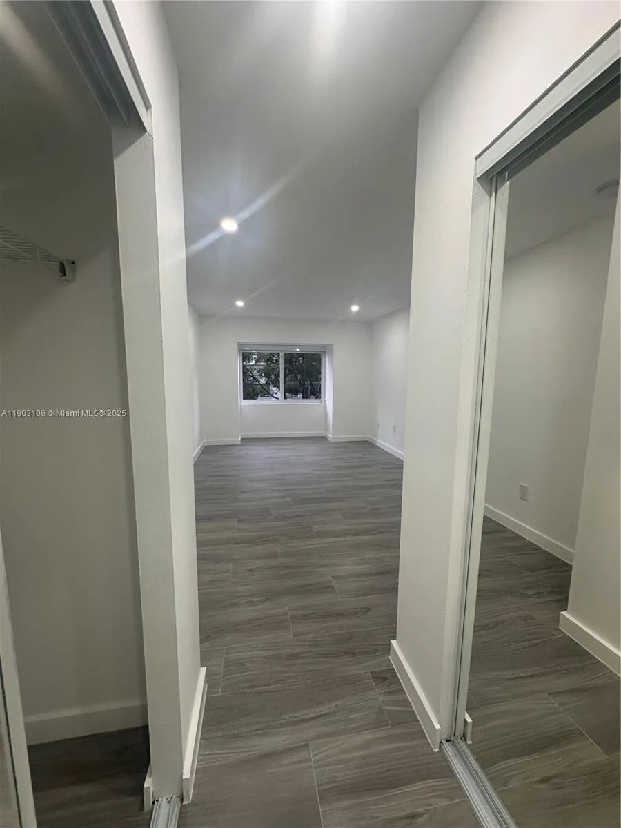 7705 Sw 86th St B-315, Miami, Florida 33143, Miami, Florida 33143, 2 Bedrooms Bedrooms, ,2 BathroomsBathrooms,Residential,For Sale,7705 Sw 86th St B-315, Miami, Florida 33143,A11903188
