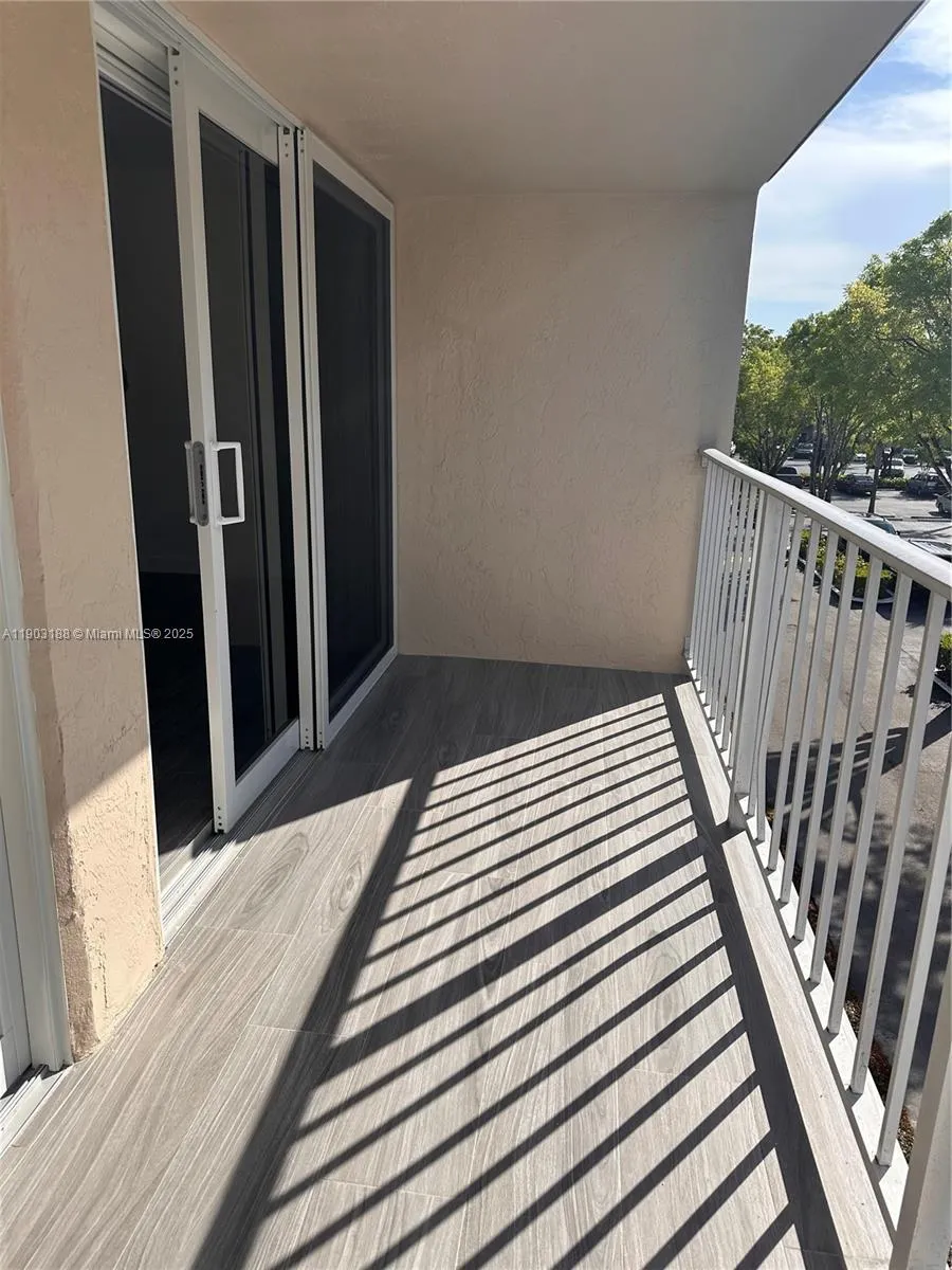 7705 Sw 86th St B-315, Miami, Florida 33143, Miami, Florida 33143, 2 Bedrooms Bedrooms, ,2 BathroomsBathrooms,Residential,For Sale,7705 Sw 86th St B-315, Miami, Florida 33143,A11903188