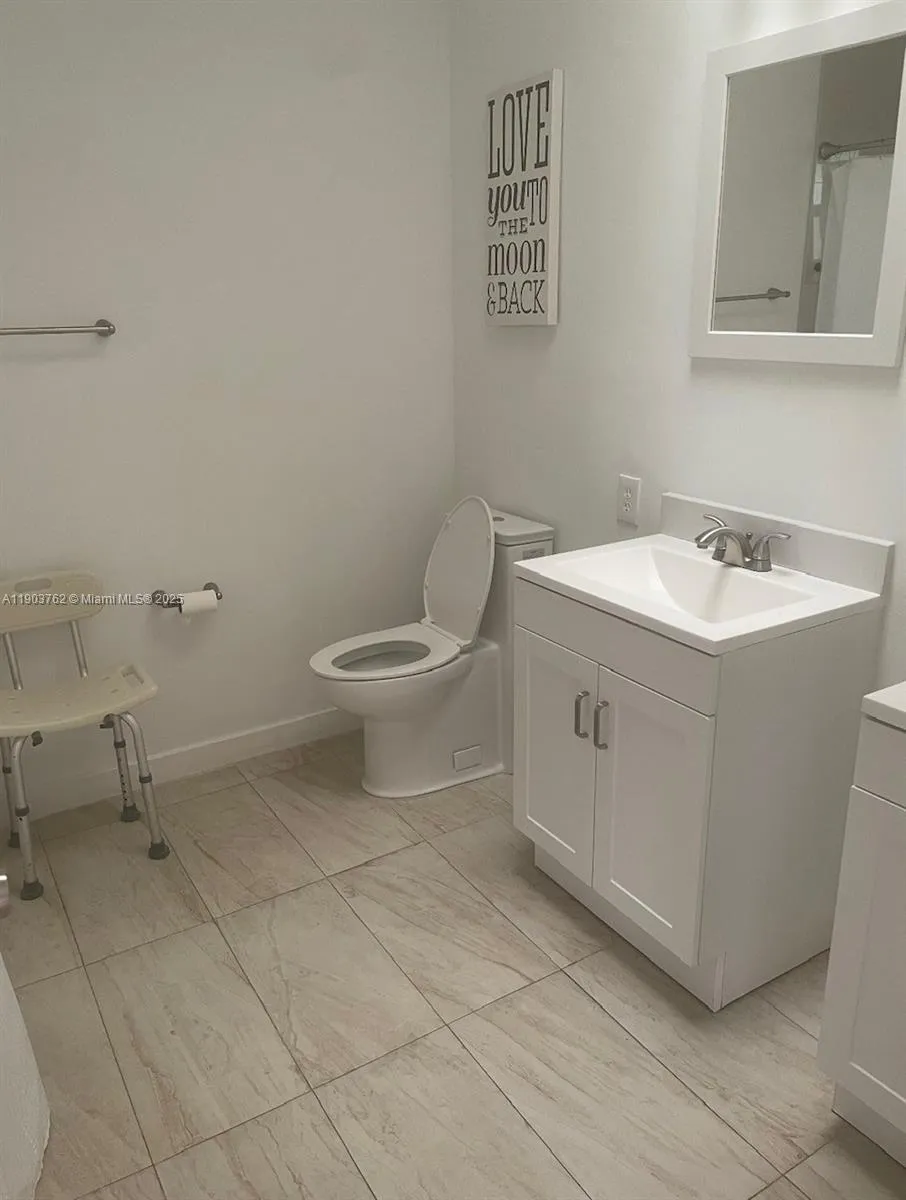 9422 Sw 127th Ave, Miami, Florida 33186, Miami, Florida 33186, 3 Bedrooms Bedrooms, 3 Rooms Rooms,2 BathroomsBathrooms,Residential,For Sale,9422 Sw 127th Ave, Miami, Florida 33186,A11903762