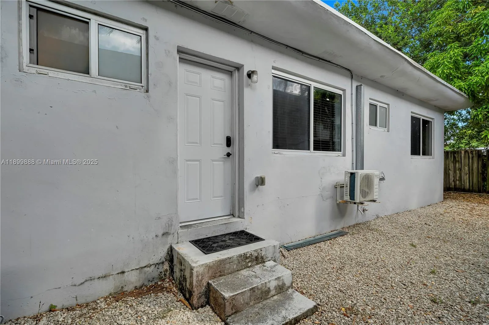 3181 Nw 5th Ave, Miami, Florida 33127, Miami, Florida 33127, ,Residential Income,For Sale,3181 Nw 5th Ave, Miami, Florida 33127,A11899888