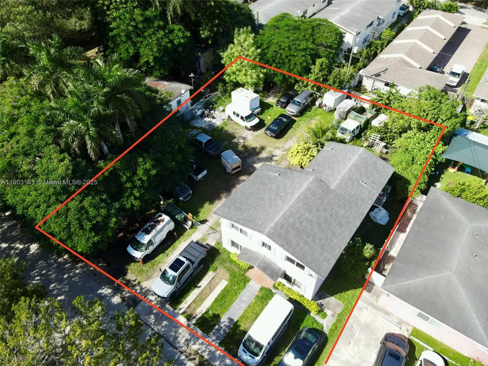 147 Ne 9th St, Homestead, Florida 33030, Homestead, Florida 33030, ,Residential Income,For Sale,147 Ne 9th St, Homestead, Florida 33030,A11903193