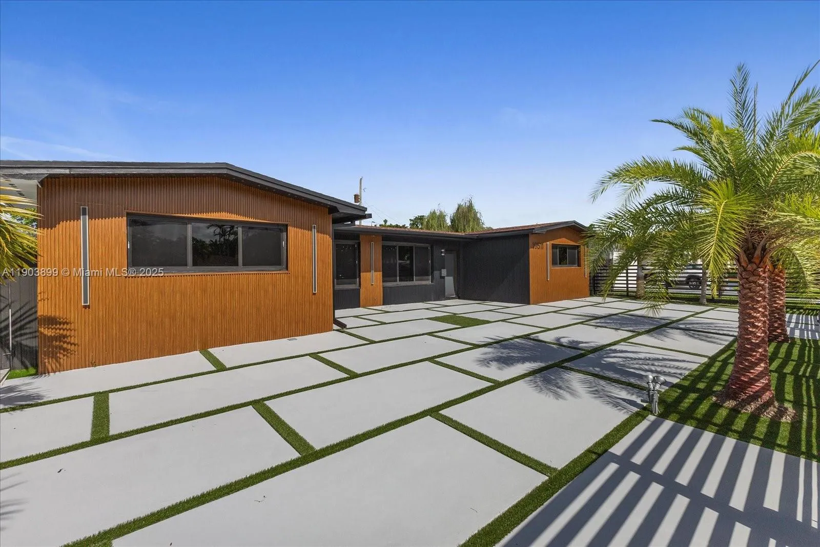 19511 Ne 18th Pl 0, Miami, Florida 33179, Miami, Florida 33179, 5 Bedrooms Bedrooms, ,3 BathroomsBathrooms,Residential Lease,For Rent,19511 Ne 18th Pl 0, Miami, Florida 33179,A11903899