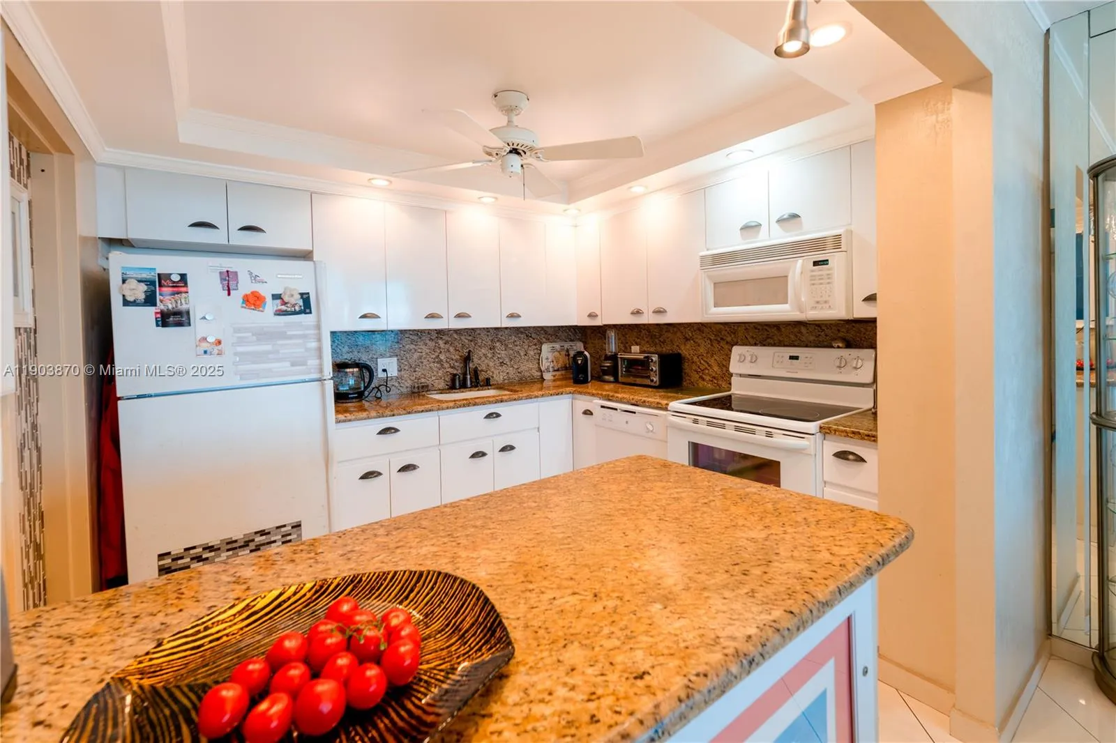 2101 S Ocean Dr 2002, Hollywood, Florida 33019, Hollywood, Florida 33019, 1 Bedroom Bedrooms, ,2 BathroomsBathrooms,Residential Lease,For Rent,2101 S Ocean Dr 2002, Hollywood, Florida 33019,A11903870