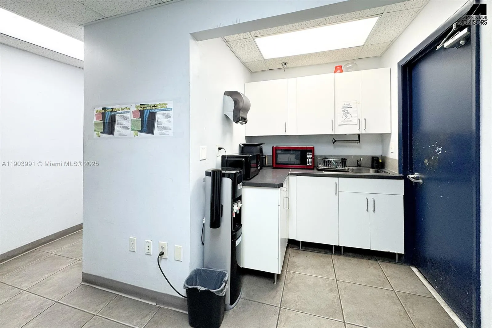 1361 Nw 155th Dr, Miami Gardens, Florida 33169, Miami Gardens, Florida 33169, ,Commercial Lease,For Rent,1361 Nw 155th Dr, Miami Gardens, Florida 33169,A11903991
