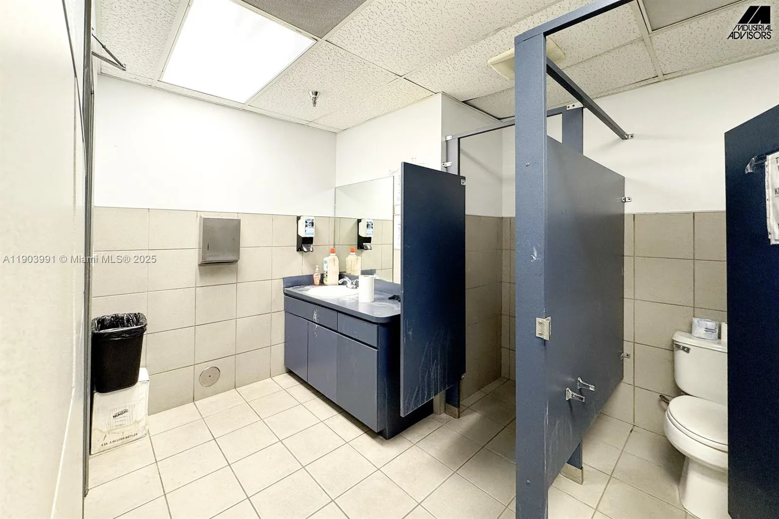 1361 Nw 155th Dr, Miami Gardens, Florida 33169, Miami Gardens, Florida 33169, ,Commercial Lease,For Rent,1361 Nw 155th Dr, Miami Gardens, Florida 33169,A11903991