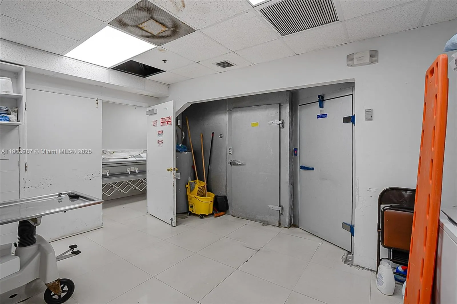 291 Nw 37th Ave, Miami, Florida 33125, Miami, Florida 33125, ,Commercial Sale,For Sale,291 Nw 37th Ave, Miami, Florida 33125,A11903987