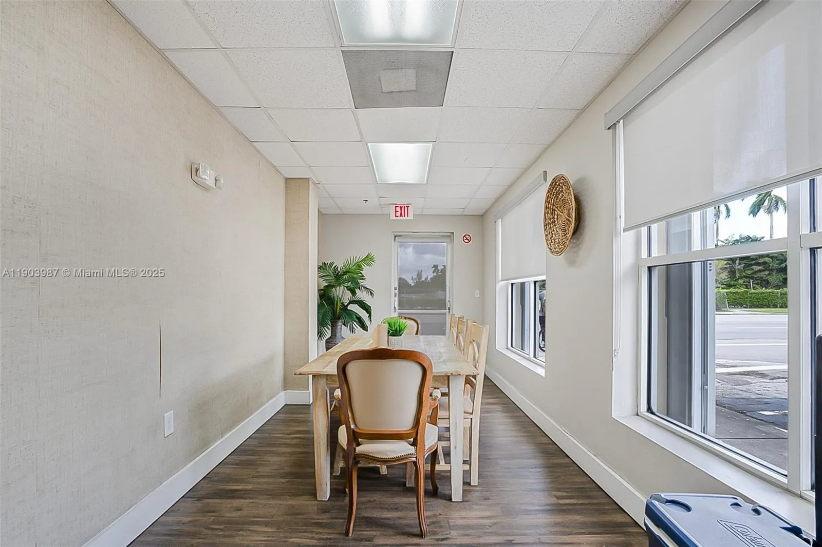 291 Nw 37th Ave, Miami, Florida 33125, Miami, Florida 33125, ,Commercial Sale,For Sale,291 Nw 37th Ave, Miami, Florida 33125,A11903987