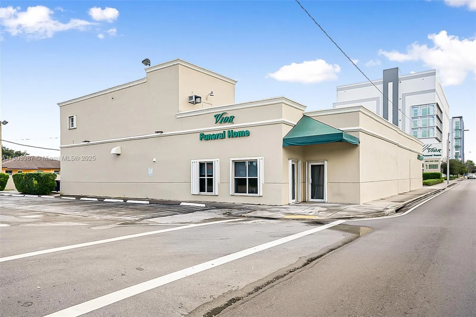 291 Nw 37th Ave, Miami, Florida 33125, Miami, Florida 33125, ,Commercial Sale,For Sale,291 Nw 37th Ave, Miami, Florida 33125,A11903987 291 Nw 37th Ave, Miami, Florida 33125, Miami, Florida 33125, ,Commercial Sale,For Sale,291 Nw 37th Ave, Miami, Florida 33125,A11903987
