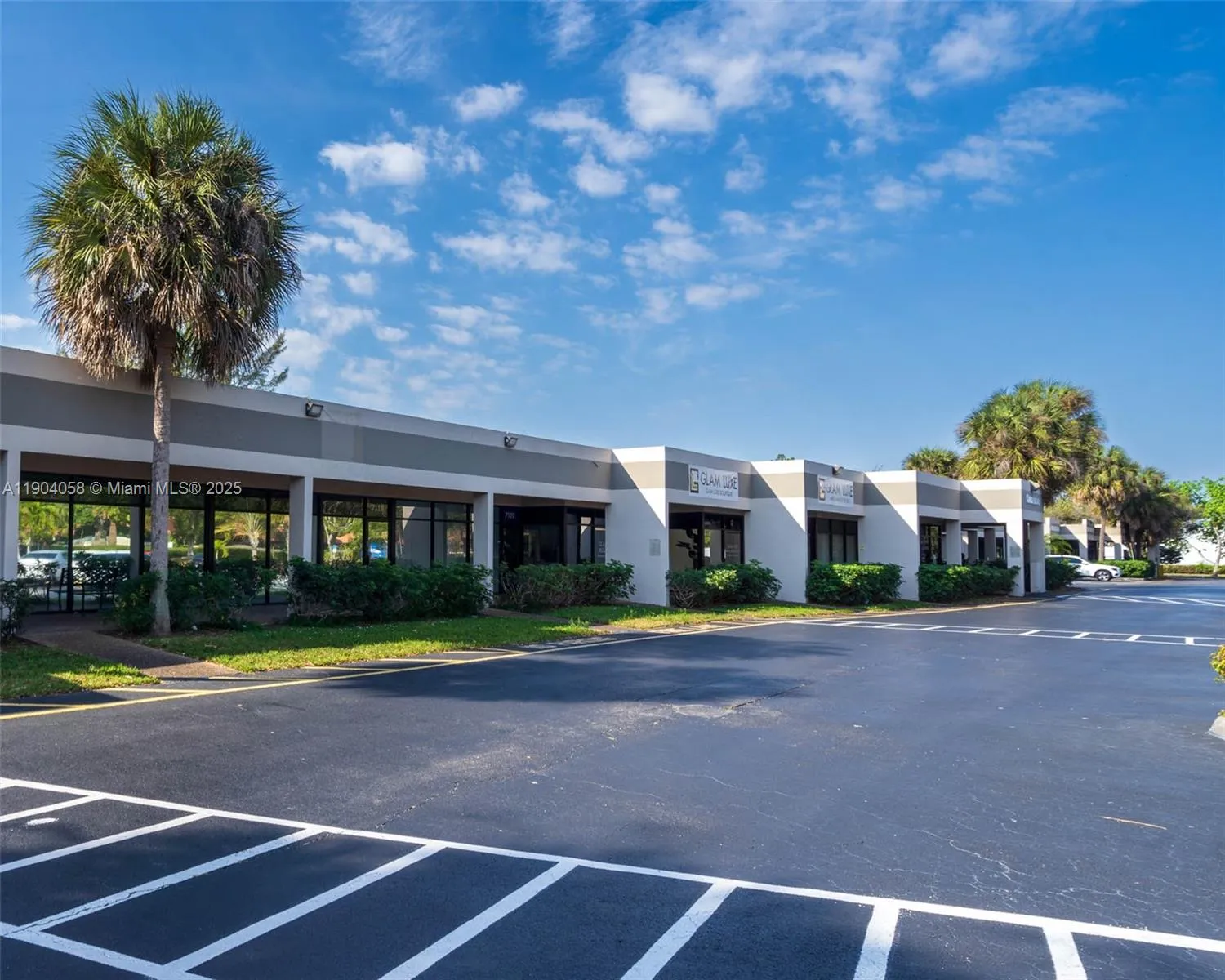 7132 W Mcnab Rd 7132, Tamarac, Florida 33321, Tamarac, Florida 33321, ,Commercial Lease,For Rent,7132 W Mcnab Rd 7132, Tamarac, Florida 33321,A11904058