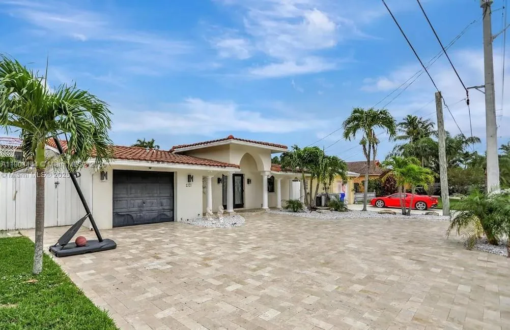 2321 Se 15th St 2321, Pompano Beach, Florida 33062, Pompano Beach, Florida 33062, 3 Bedrooms Bedrooms, ,2 BathroomsBathrooms,Residential Lease,For Rent,2321 Se 15th St 2321, Pompano Beach, Florida 33062,A11904144