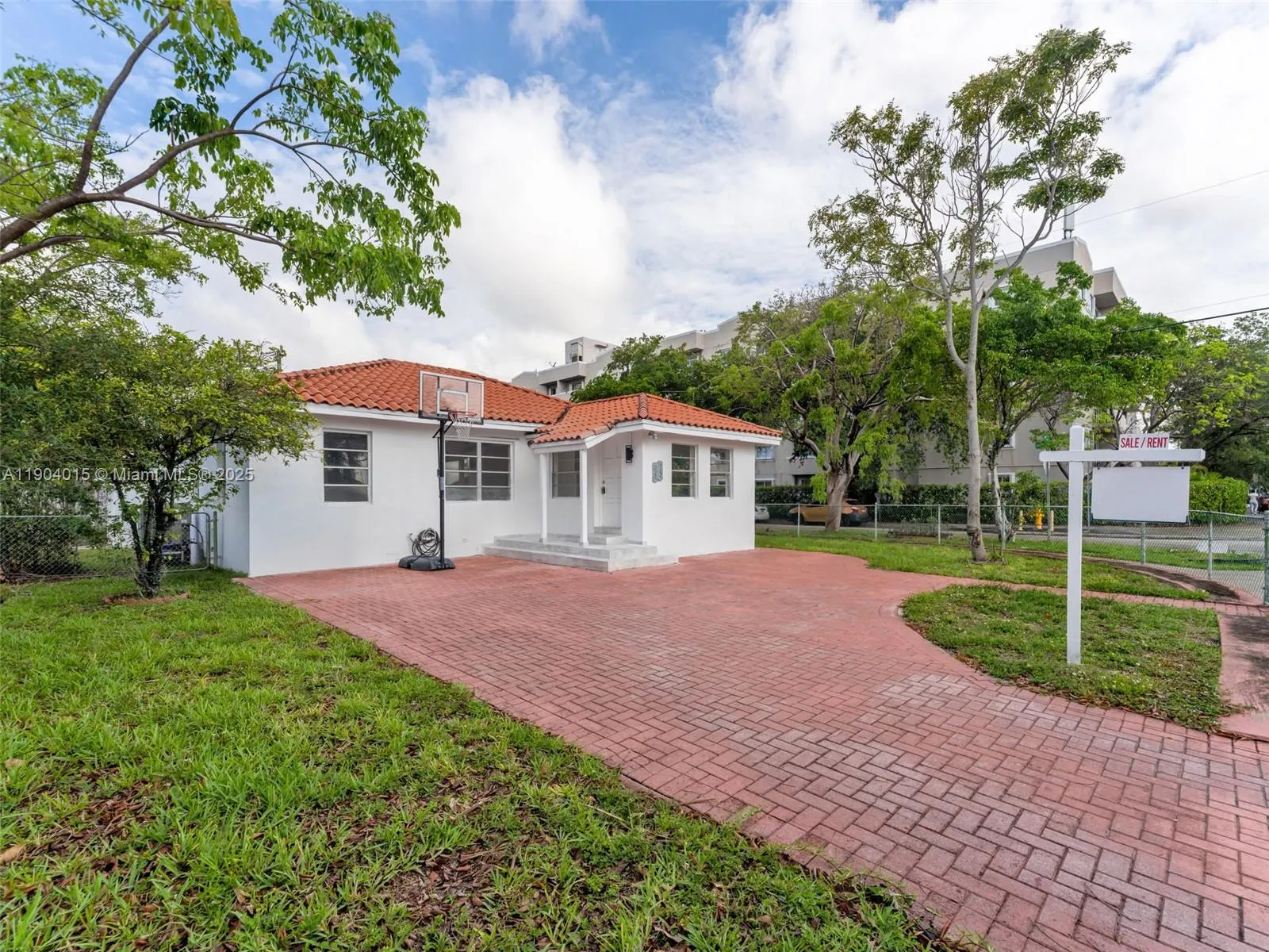 520 Nw 32nd Pl, Miami, Florida 33125, Miami, Florida 33125, ,Residential Income,For Sale,520 Nw 32nd Pl, Miami, Florida 33125,A11904015