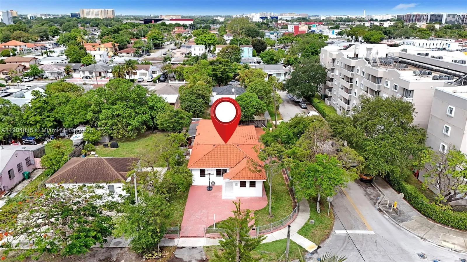 520 Nw 32nd Pl, Miami, Florida 33125, Miami, Florida 33125, ,Residential Income,For Sale,520 Nw 32nd Pl, Miami, Florida 33125,A11904015