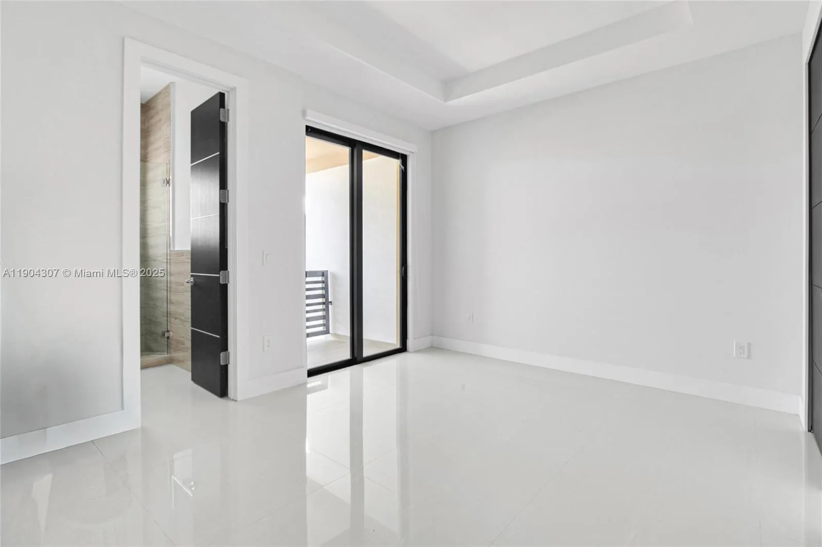 12890 Nw 2nd St, Miami, Florida 33182, Miami, Florida 33182, 7 Bedrooms Bedrooms, ,5 BathroomsBathrooms,Residential Lease,For Rent,12890 Nw 2nd St, Miami, Florida 33182,A11904307