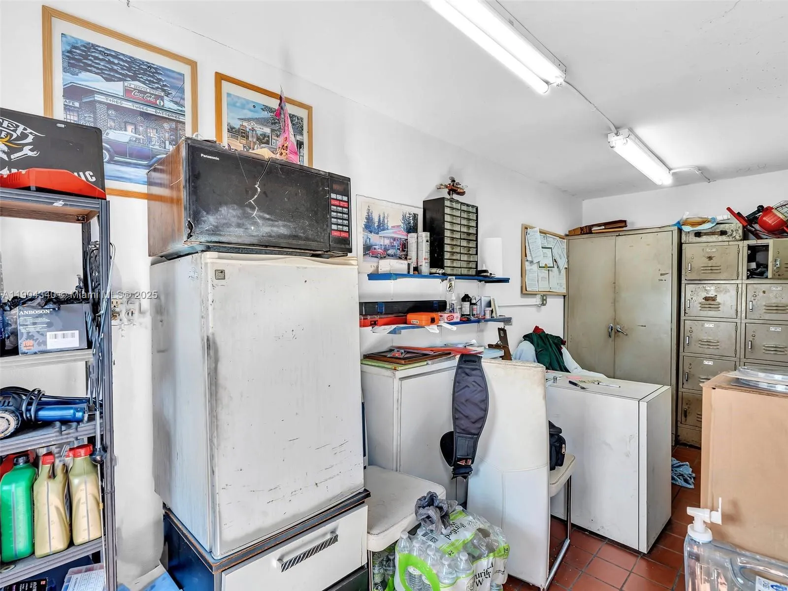 workshop office