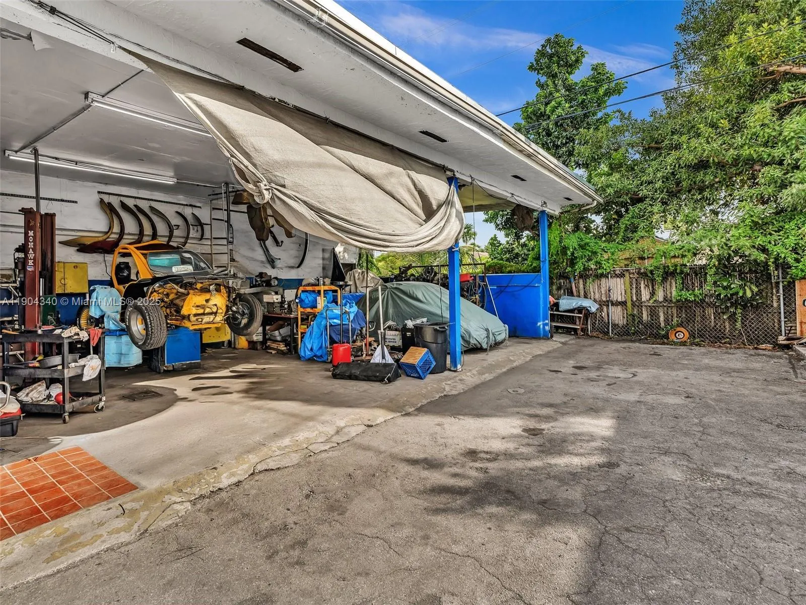 2112 Nw 36th St, Miami, Florida 33142, Miami, Florida 33142, ,Commercial Sale,For Sale,2112 Nw 36th St, Miami, Florida 33142,A11904340