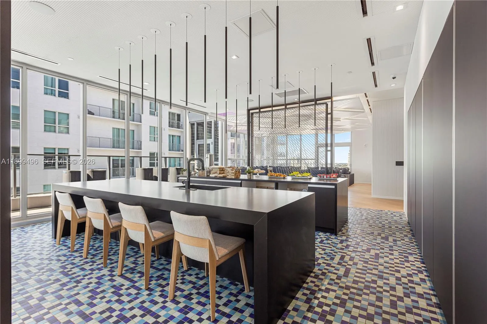 227 Ne 2nd St 2202, Miami, Florida 33132, Miami, Florida 33132, 1 Bedroom Bedrooms, ,1 BathroomBathrooms,Residential,For Sale,227 Ne 2nd St 2202, Miami, Florida 33132,A11899496