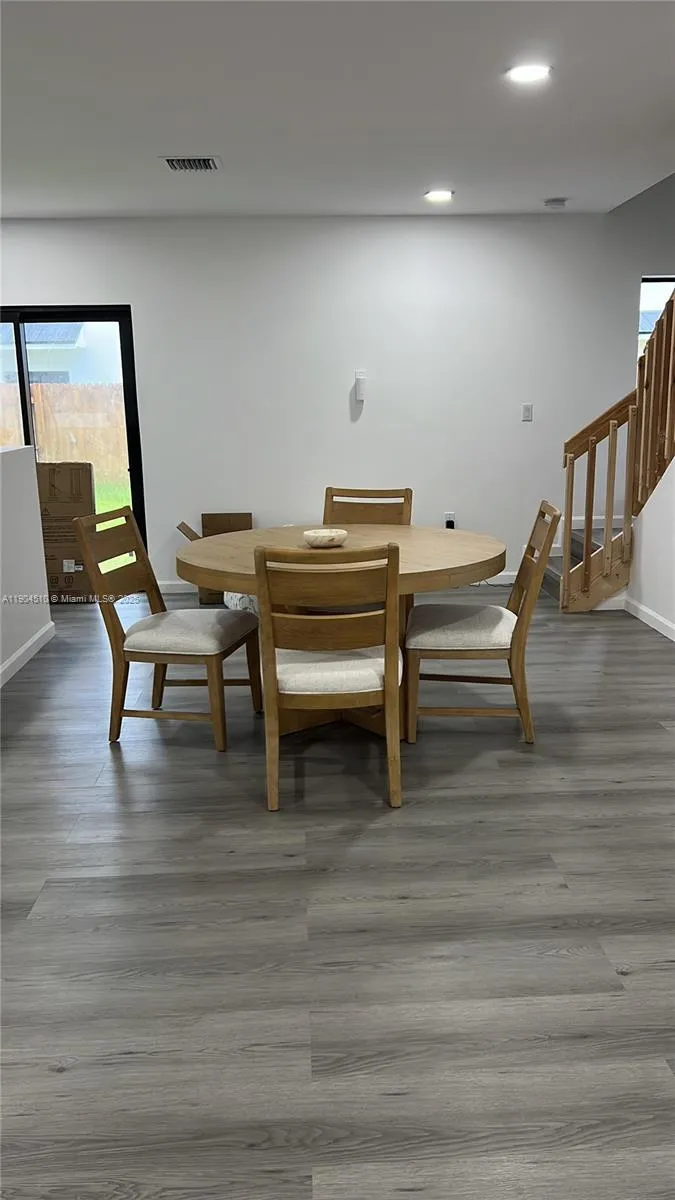 558 Nw 7th St 3, Florida City, Florida 33034, Florida City, Florida 33034, 3 Bedrooms Bedrooms, ,2 BathroomsBathrooms,Residential Lease,For Rent,558 Nw 7th St 3, Florida City, Florida 33034,A11904510