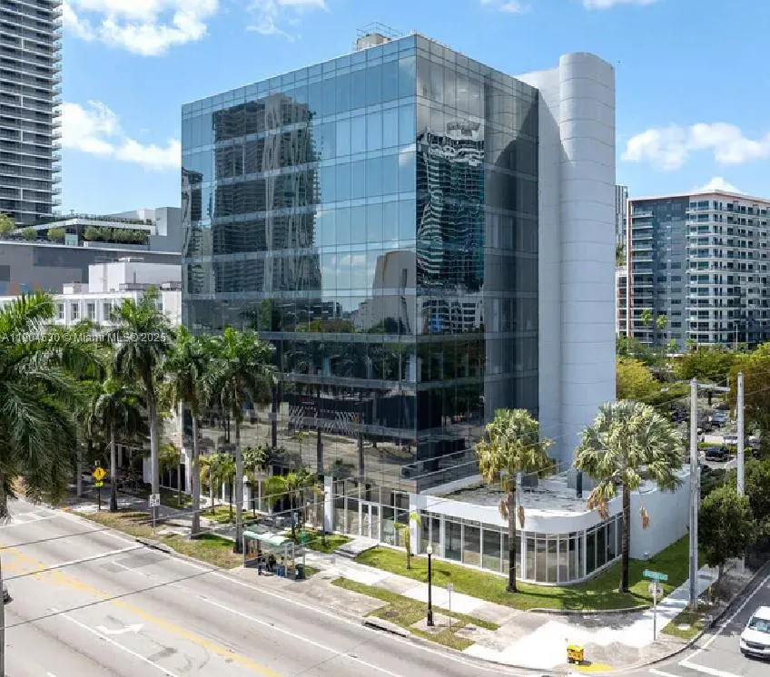 3050 Biscayne Blvd 702, Miami, Florida 33137, Miami, Florida 33137, ,Commercial Lease,For Rent,3050 Biscayne Blvd 702, Miami, Florida 33137,A11904530