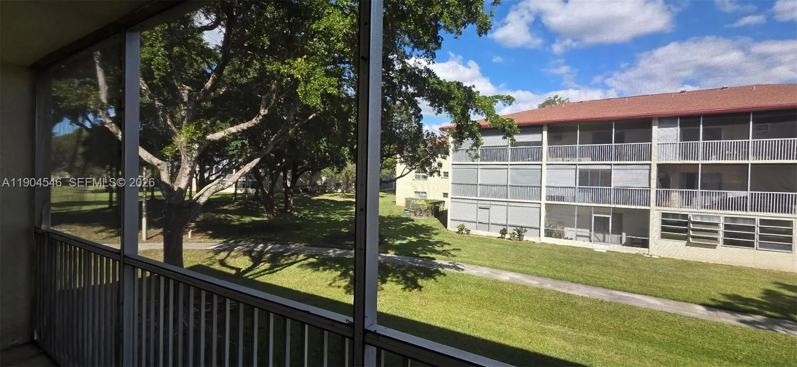 200 Sw 132nd Way 212l, Pembroke Pines, Florida 330, Pembroke Pines, Florida 33027, 1 Bedroom Bedrooms, ,1 BathroomBathrooms,Residential,For Sale,200 Sw 132nd Way 212l, Pembroke Pines, Florida 330,A11904546