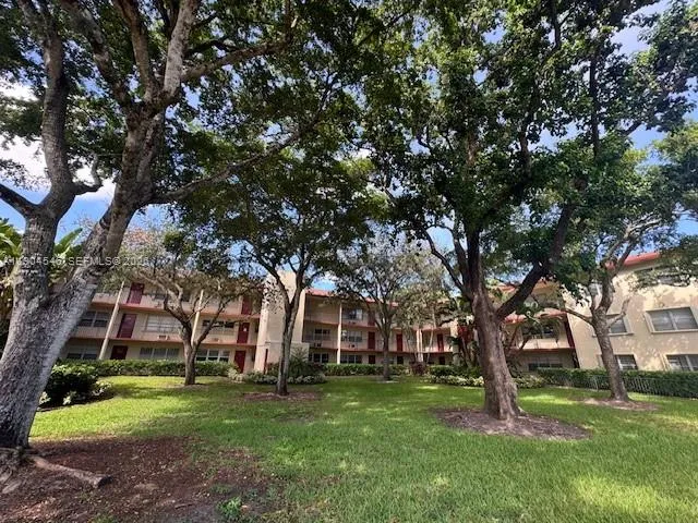 200 Sw 132nd Way 212l, Pembroke Pines, Florida 330, Pembroke Pines, Florida 33027, 1 Bedroom Bedrooms, ,1 BathroomBathrooms,Residential,For Sale,200 Sw 132nd Way 212l, Pembroke Pines, Florida 330,A11904546