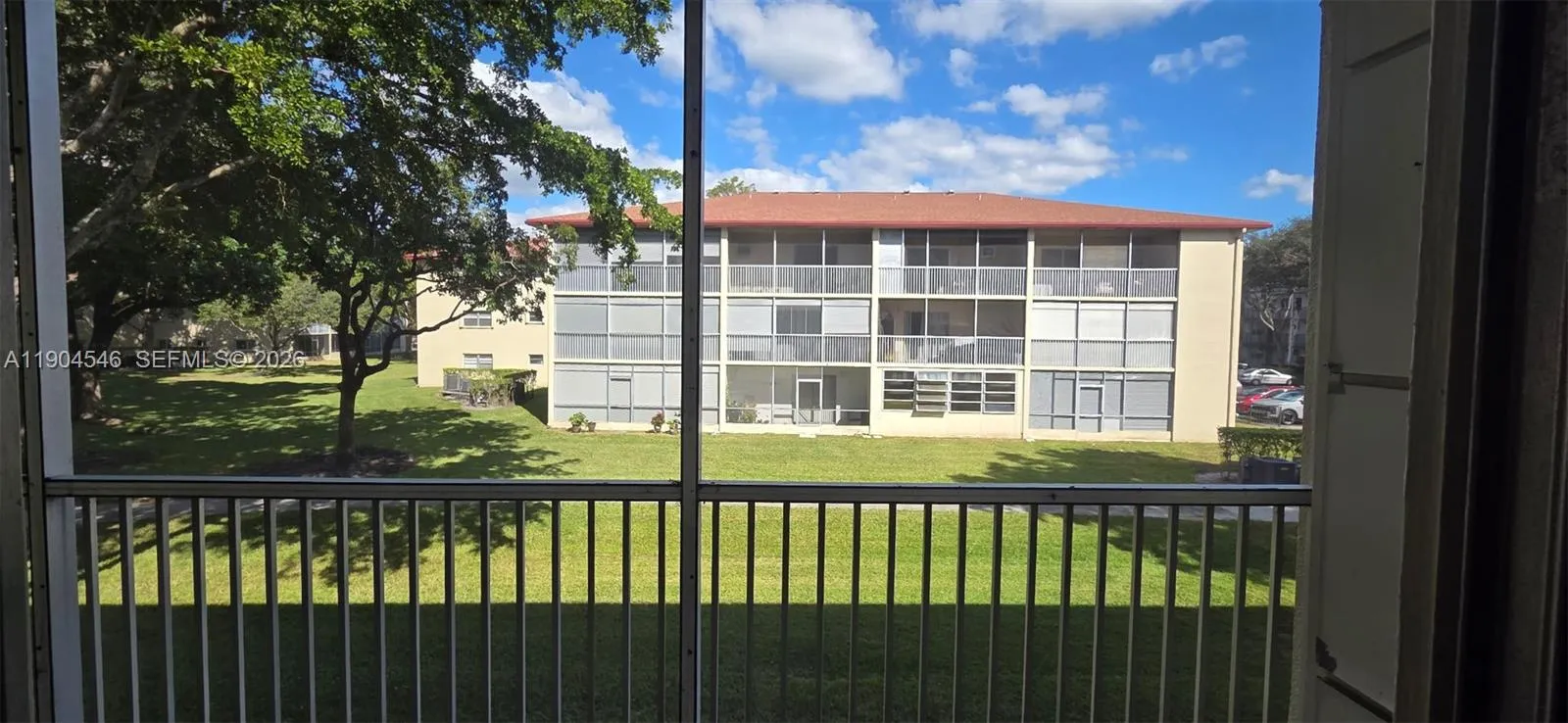 200 Sw 132nd Way 212l, Pembroke Pines, Florida 330, Pembroke Pines, Florida 33027, 1 Bedroom Bedrooms, ,1 BathroomBathrooms,Residential,For Sale,200 Sw 132nd Way 212l, Pembroke Pines, Florida 330,A11904546