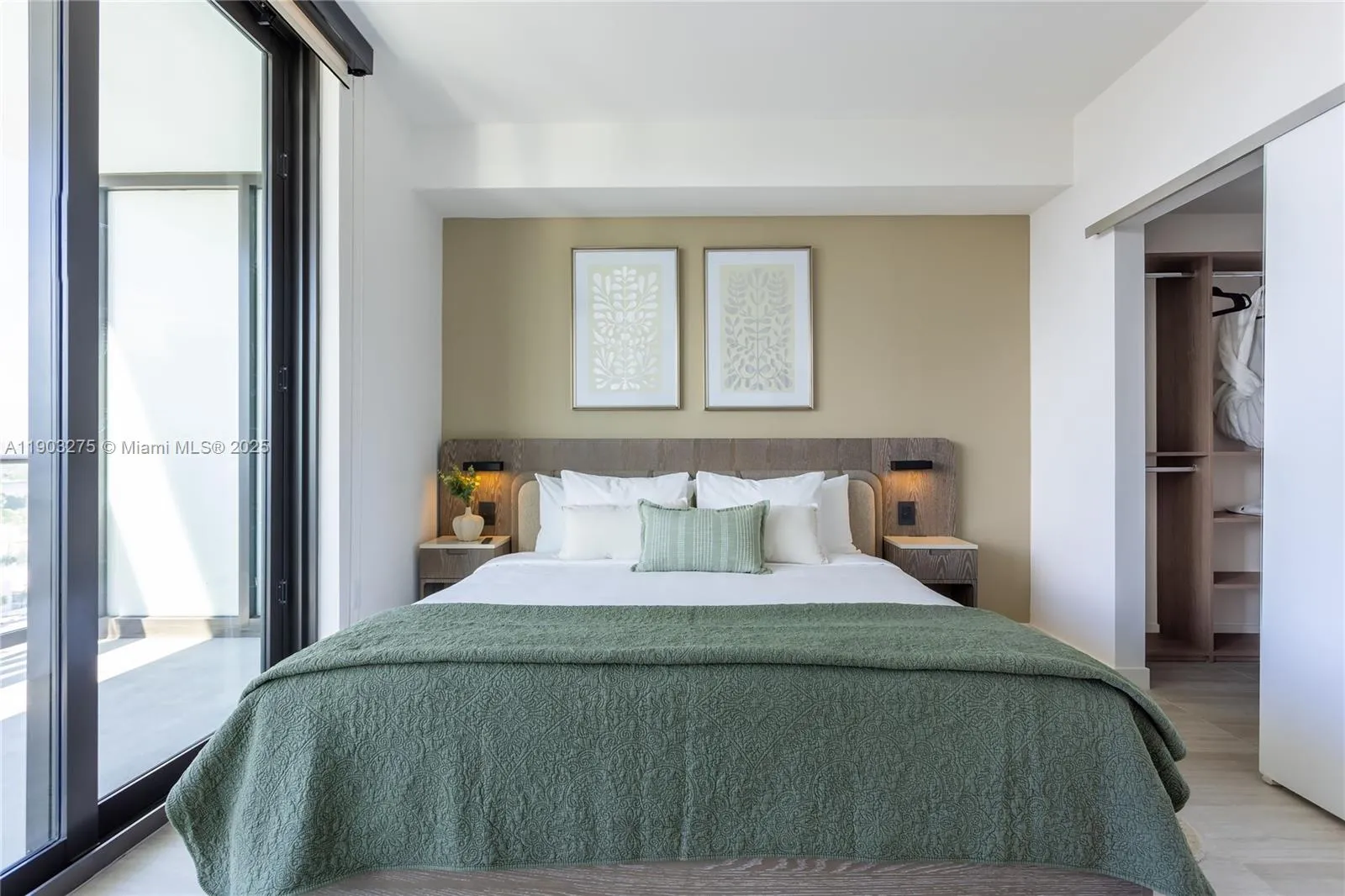 580 72nd St 1006, Miami Beach, Florida 33414, Miami Beach, Florida 33414, 1 Bedroom Bedrooms, ,1 BathroomBathrooms,Residential Lease,For Rent,580 72nd St 1006, Miami Beach, Florida 33414,A11903275