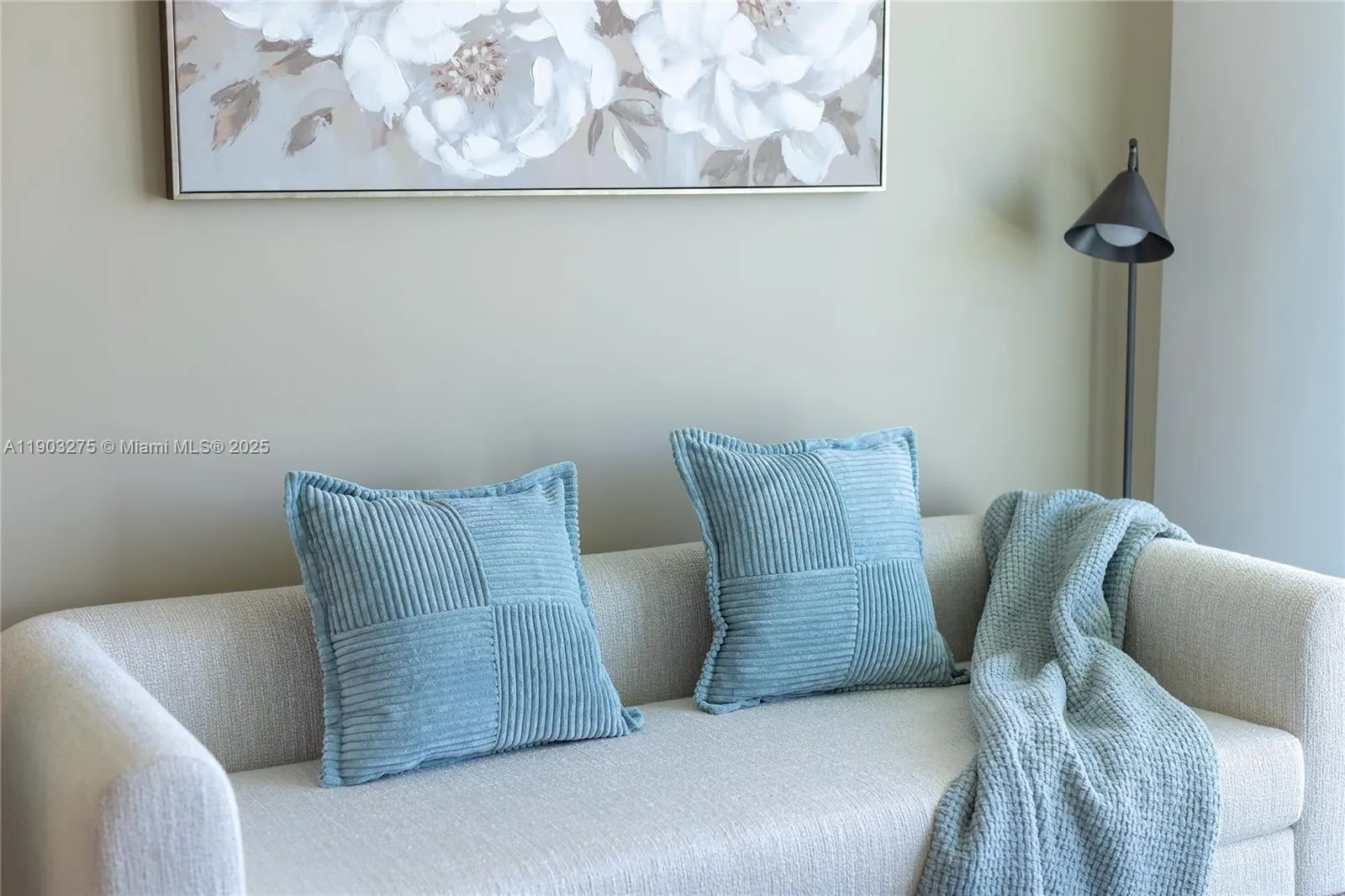 580 72nd St 1006, Miami Beach, Florida 33414, Miami Beach, Florida 33414, 1 Bedroom Bedrooms, ,1 BathroomBathrooms,Residential Lease,For Rent,580 72nd St 1006, Miami Beach, Florida 33414,A11903275