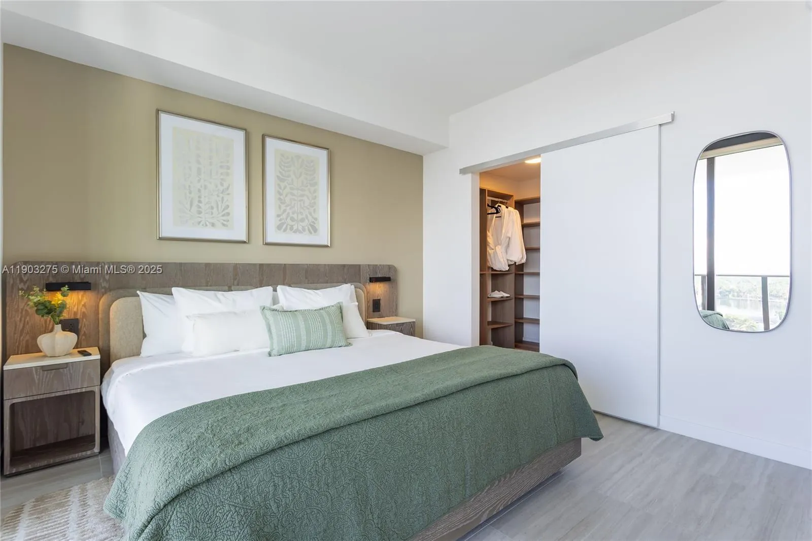 580 72nd St 1006, Miami Beach, Florida 33414, Miami Beach, Florida 33414, 1 Bedroom Bedrooms, ,1 BathroomBathrooms,Residential Lease,For Rent,580 72nd St 1006, Miami Beach, Florida 33414,A11903275