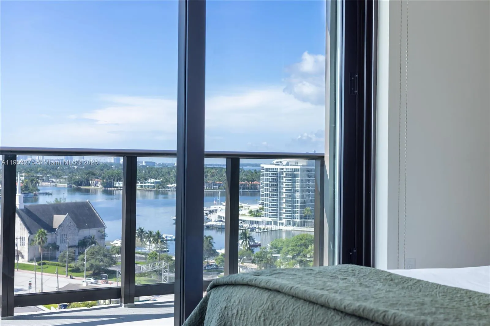 580 72nd St 1006, Miami Beach, Florida 33414, Miami Beach, Florida 33414, 1 Bedroom Bedrooms, ,1 BathroomBathrooms,Residential Lease,For Rent,580 72nd St 1006, Miami Beach, Florida 33414,A11903275