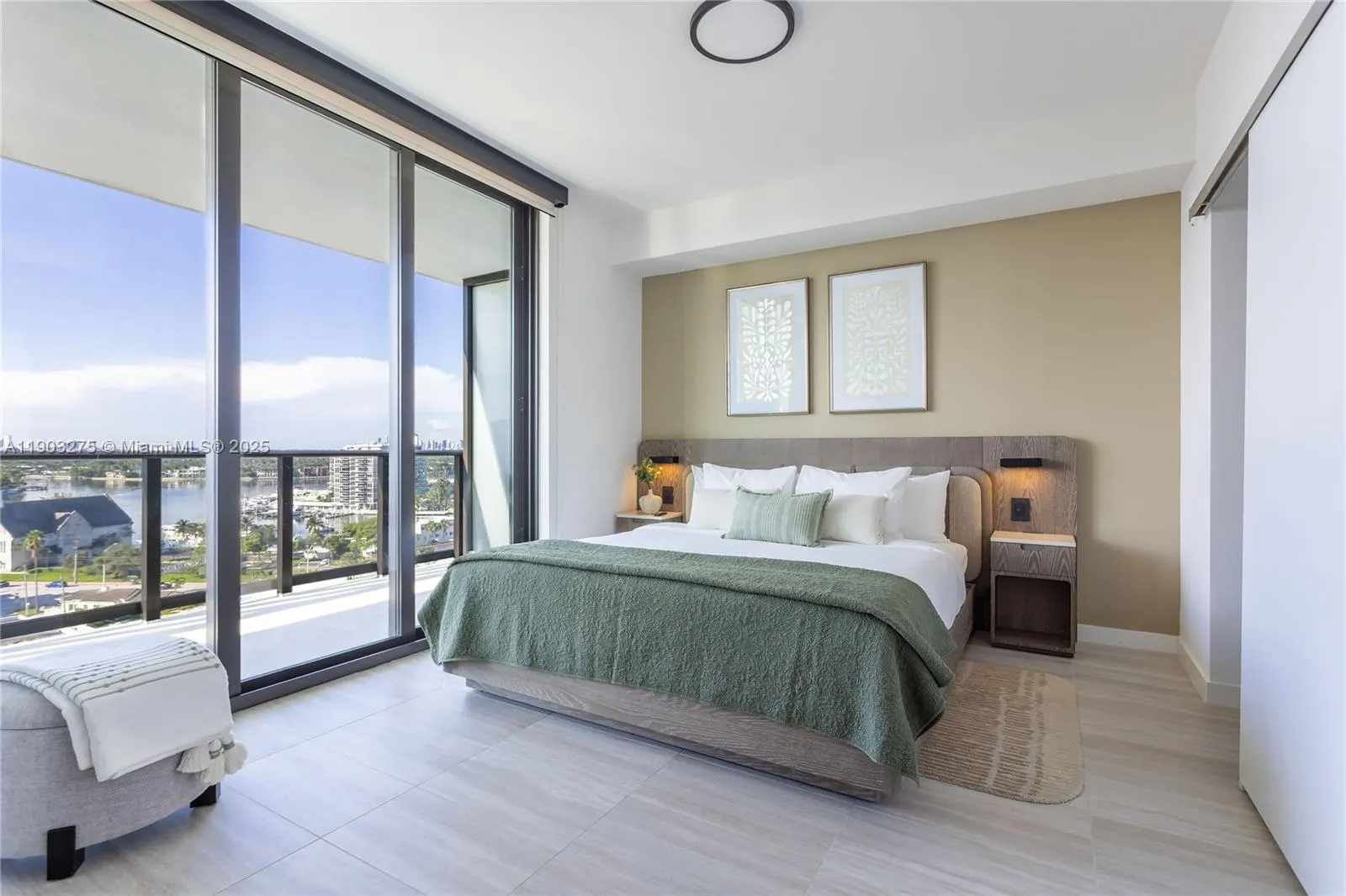 580 72nd St 1006, Miami Beach, Florida 33414, Miami Beach, Florida 33414, 1 Bedroom Bedrooms, ,1 BathroomBathrooms,Residential Lease,For Rent,580 72nd St 1006, Miami Beach, Florida 33414,A11903275