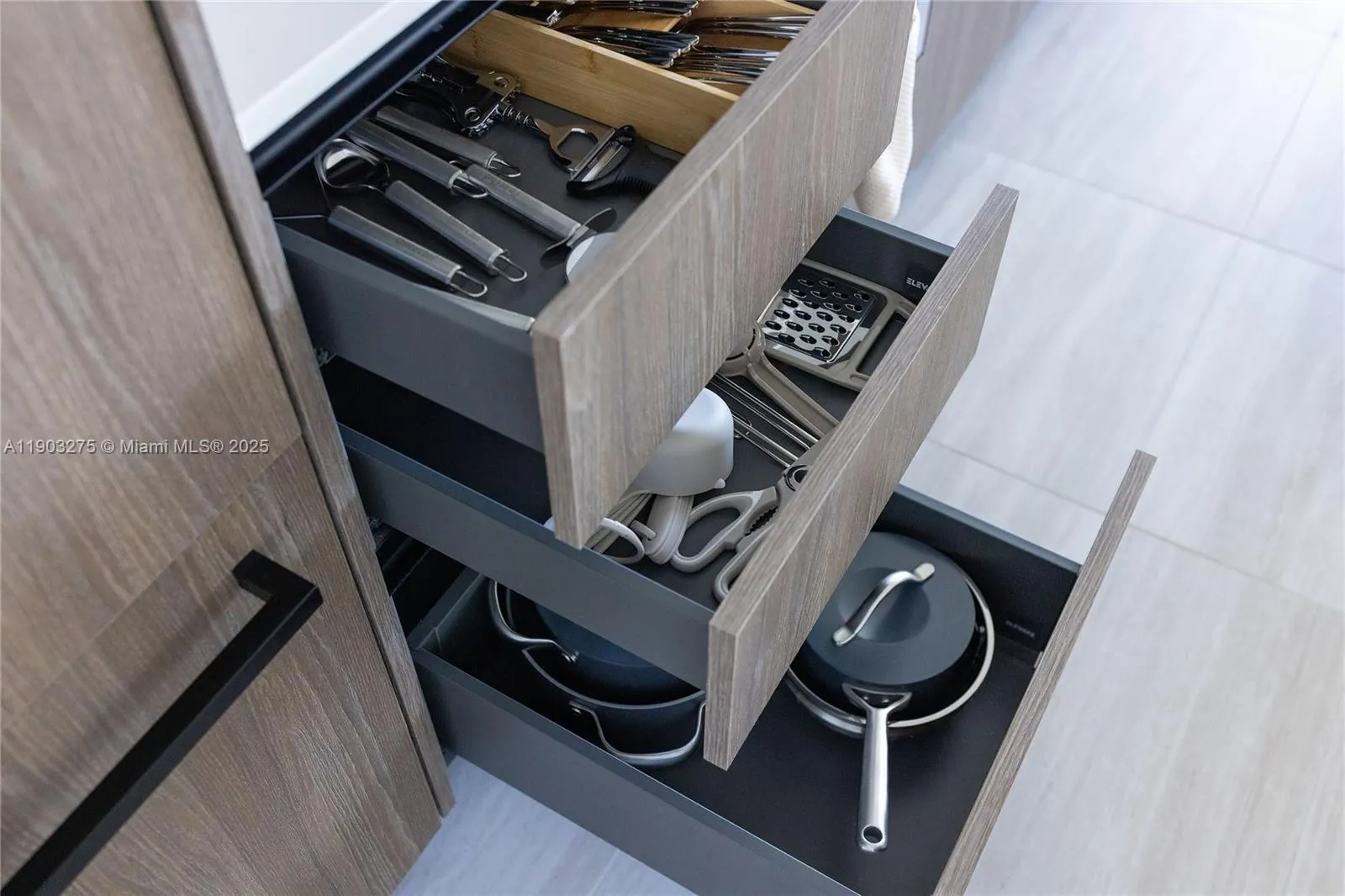 580 72nd St 1006, Miami Beach, Florida 33414, Miami Beach, Florida 33414, 1 Bedroom Bedrooms, ,1 BathroomBathrooms,Residential Lease,For Rent,580 72nd St 1006, Miami Beach, Florida 33414,A11903275