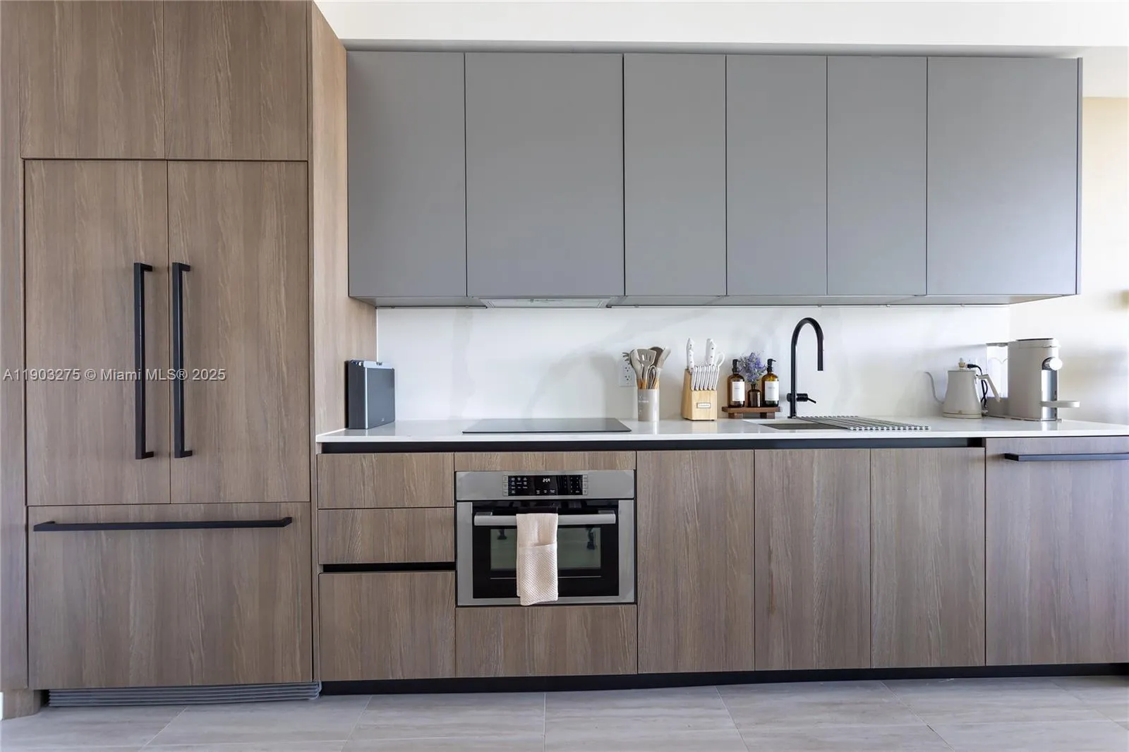 580 72nd St 1006, Miami Beach, Florida 33414, Miami Beach, Florida 33414, 1 Bedroom Bedrooms, ,1 BathroomBathrooms,Residential Lease,For Rent,580 72nd St 1006, Miami Beach, Florida 33414,A11903275