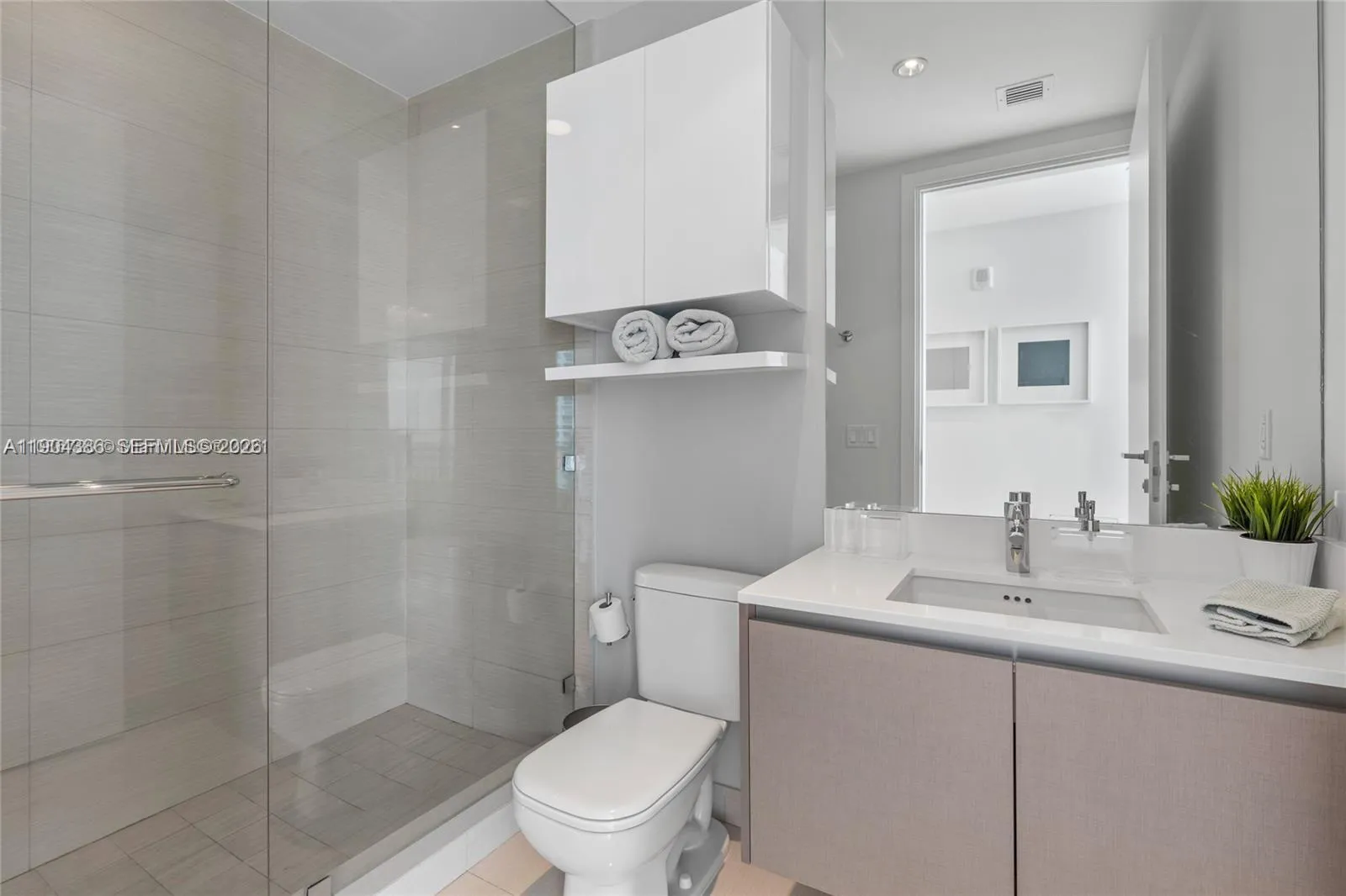3300 Ne 188th St 818, Aventura, Florida 33180, Aventura, Florida 33180, 4 Bedrooms Bedrooms, ,6 BathroomsBathrooms,Residential,For Sale,3300 Ne 188th St 818, Aventura, Florida 33180,A11904386