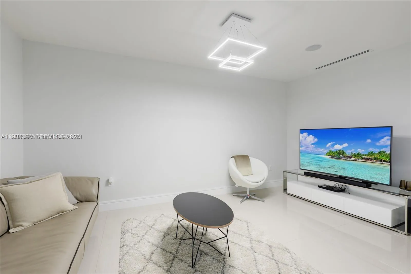 3300 Ne 188th St 818, Aventura, Florida 33180, Aventura, Florida 33180, 4 Bedrooms Bedrooms, ,6 BathroomsBathrooms,Residential,For Sale,3300 Ne 188th St 818, Aventura, Florida 33180,A11904386