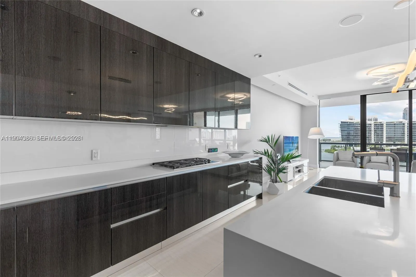 3300 Ne 188th St 818, Aventura, Florida 33180, Aventura, Florida 33180, 4 Bedrooms Bedrooms, ,6 BathroomsBathrooms,Residential,For Sale,3300 Ne 188th St 818, Aventura, Florida 33180,A11904386