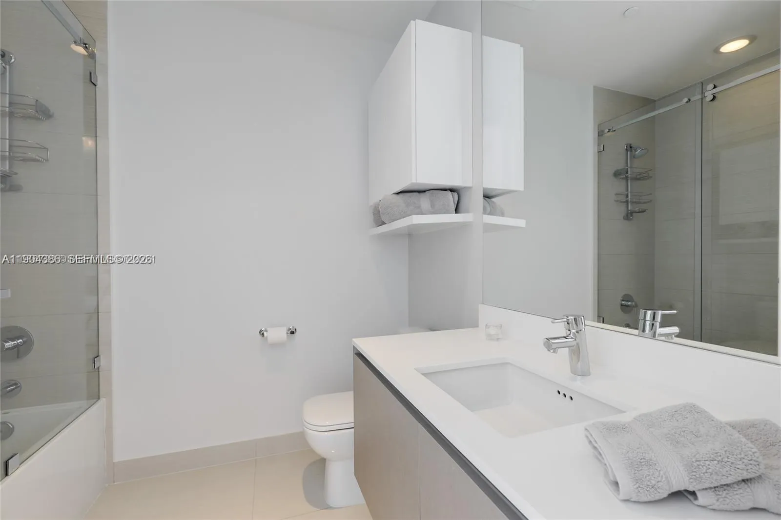 3300 Ne 188th St 818, Aventura, Florida 33180, Aventura, Florida 33180, 4 Bedrooms Bedrooms, ,6 BathroomsBathrooms,Residential,For Sale,3300 Ne 188th St 818, Aventura, Florida 33180,A11904386