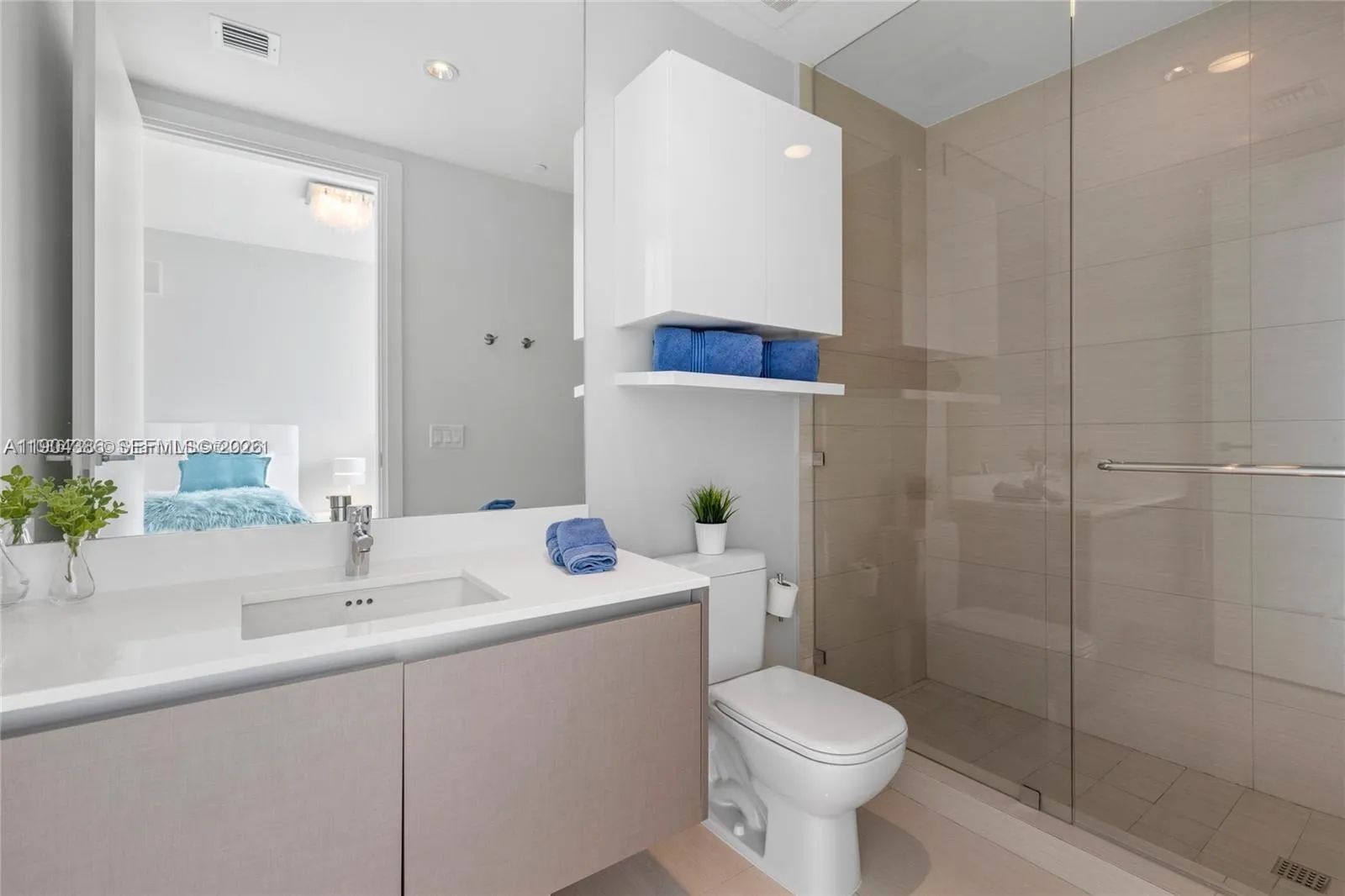 3300 Ne 188th St 818, Aventura, Florida 33180, Aventura, Florida 33180, 4 Bedrooms Bedrooms, ,6 BathroomsBathrooms,Residential,For Sale,3300 Ne 188th St 818, Aventura, Florida 33180,A11904386