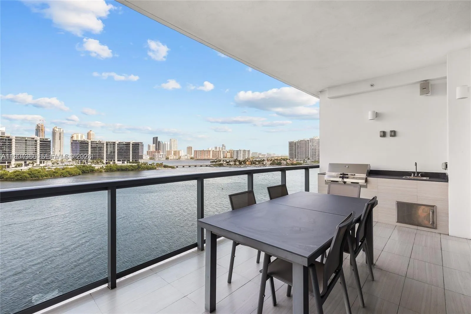 3300 Ne 188th St 818, Aventura, Florida 33180, Aventura, Florida 33180, 4 Bedrooms Bedrooms, ,6 BathroomsBathrooms,Residential,For Sale,3300 Ne 188th St 818, Aventura, Florida 33180,A11904386