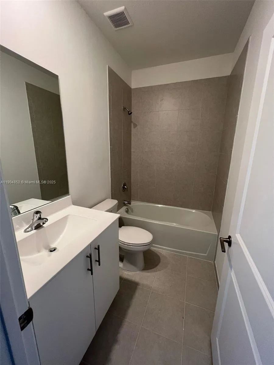 875 Ne 211th St 0, Miami, Florida 33179, Miami, Florida 33179, 3 Bedrooms Bedrooms, ,2 BathroomsBathrooms,Residential,For Sale,875 Ne 211th St 0, Miami, Florida 33179,A11904852